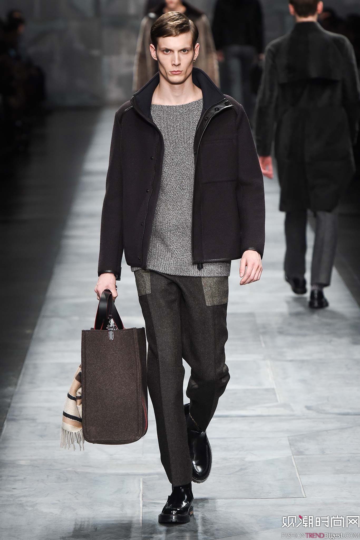 Fendi 2015ﶬװϵ㳡ͼƬ