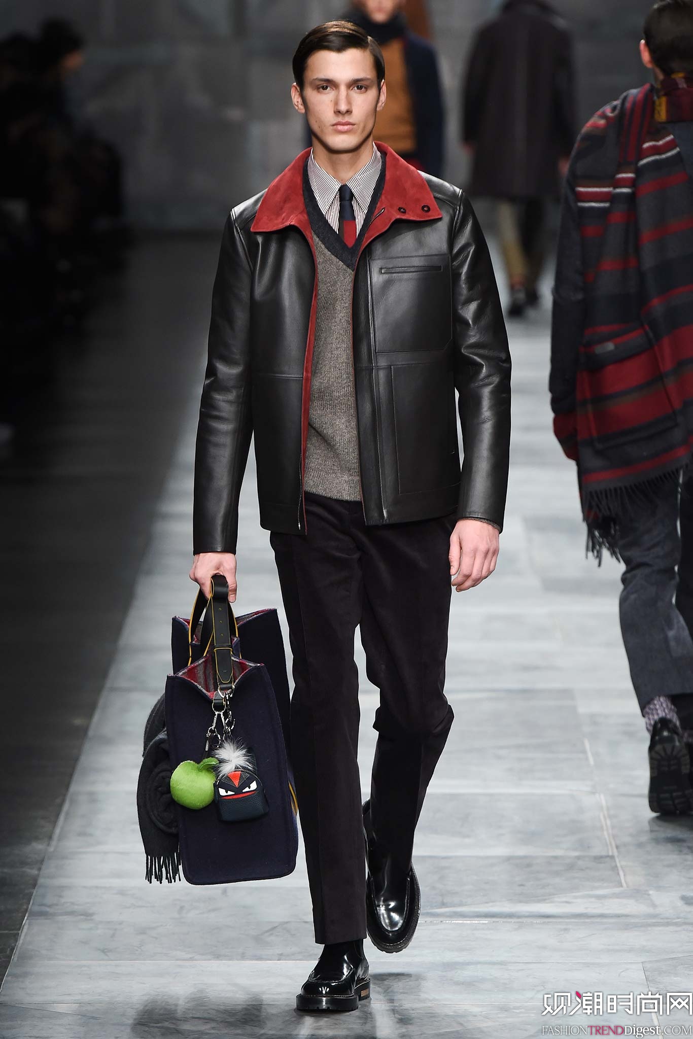 Fendi 2015ﶬװϵ㳡ͼƬ