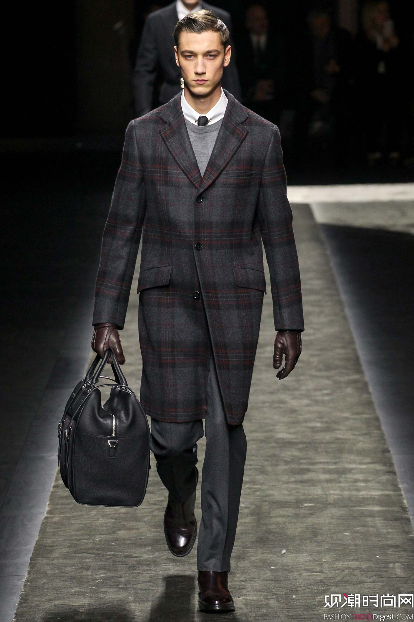 Brioni 2015ﶬbϵDƬ