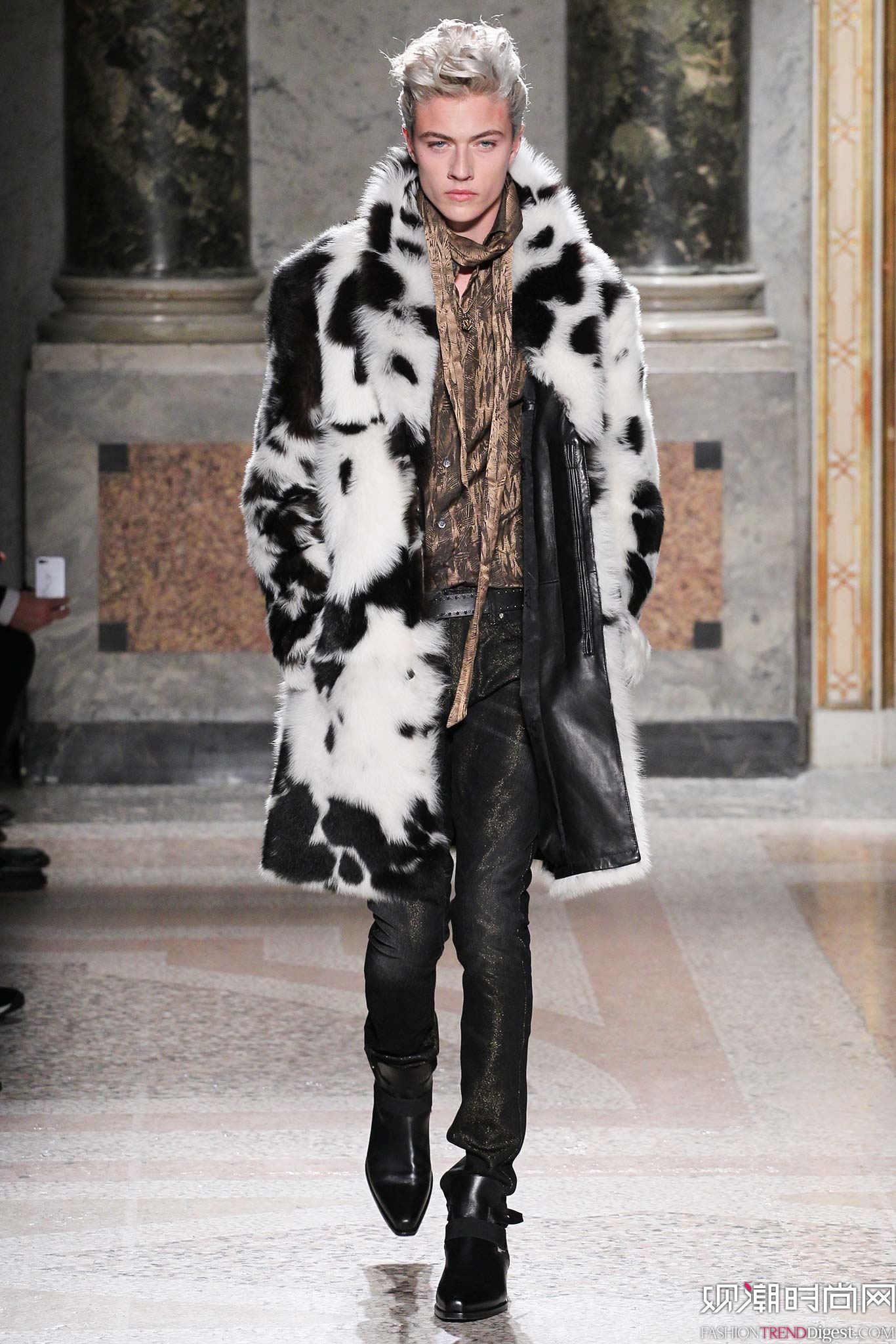 Roberto Cavalli 2015ﶬbϵDƬ