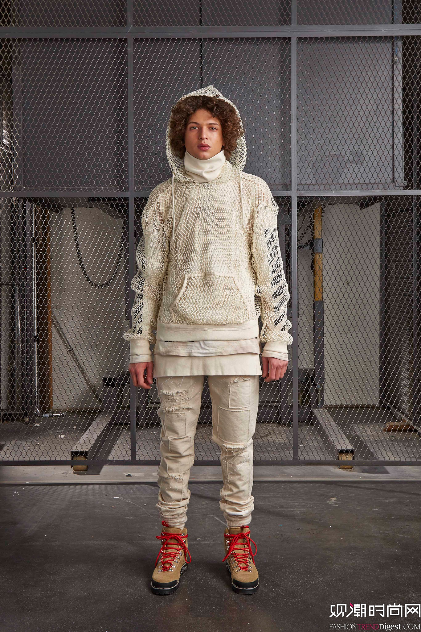 Off-White 2015ﶬװϵ㳡ͼƬ