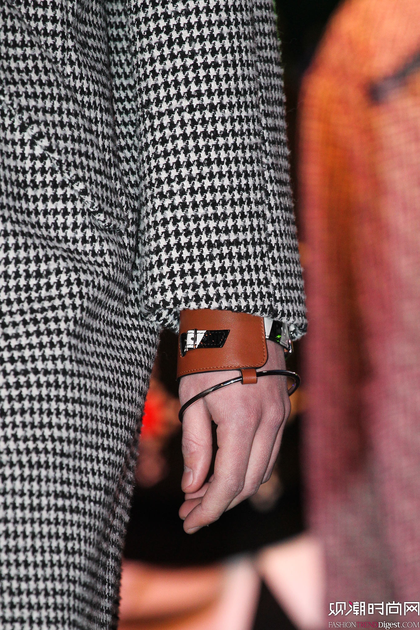 Raf Simons 2015ﶬbϵ(chng)DƬ