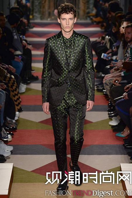Valentino 2015ﶬbϵDƬ