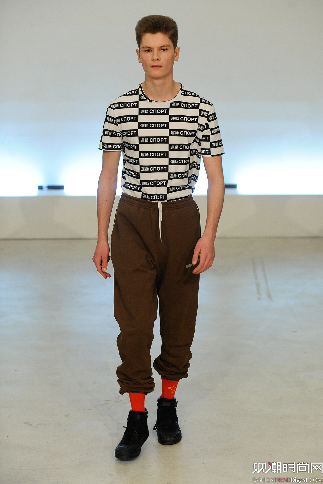 Gosha Rubchinskiy 2015ﶬbϵиDƬ