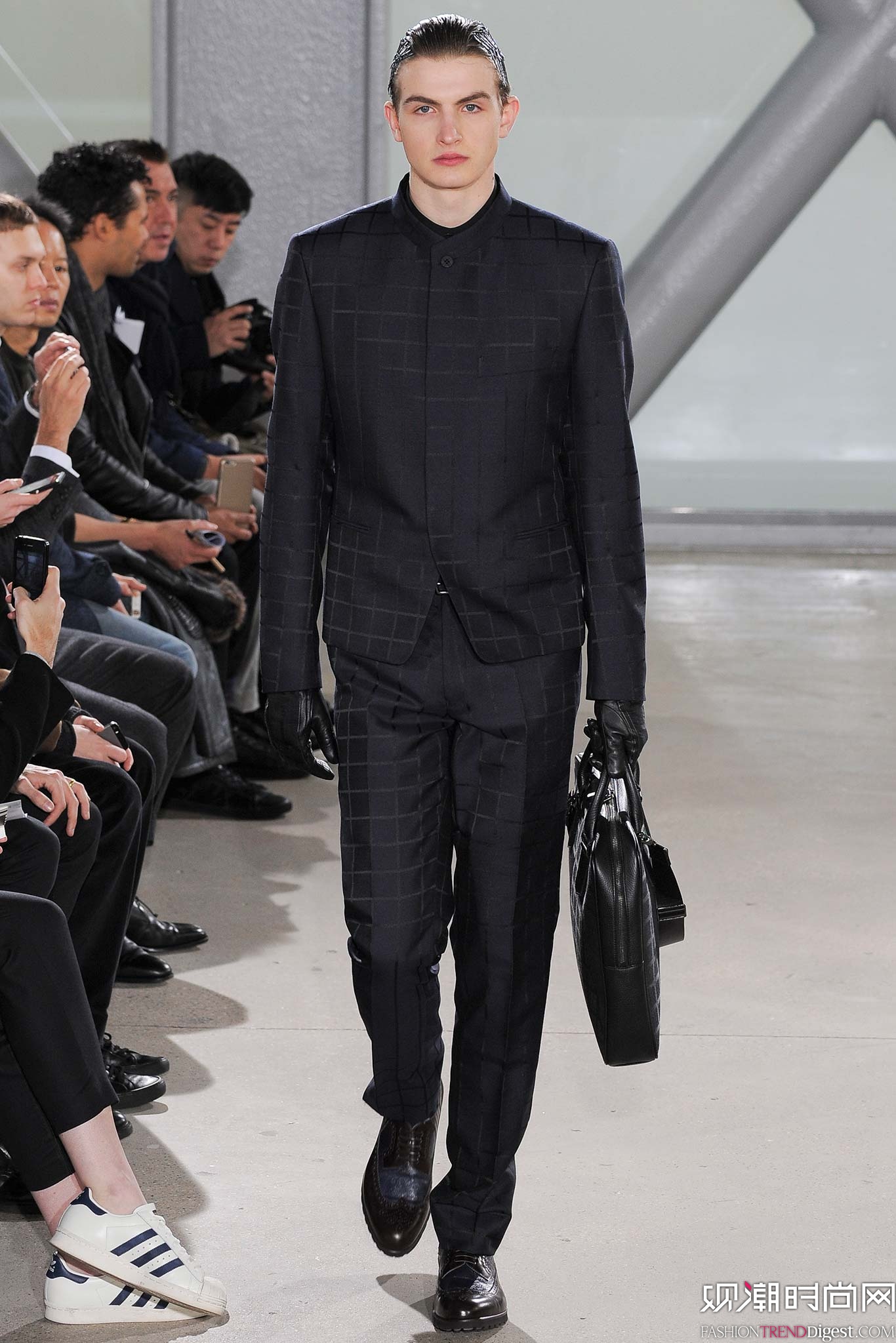 Issey Miyake 2015ﶬװϵиͼƬ