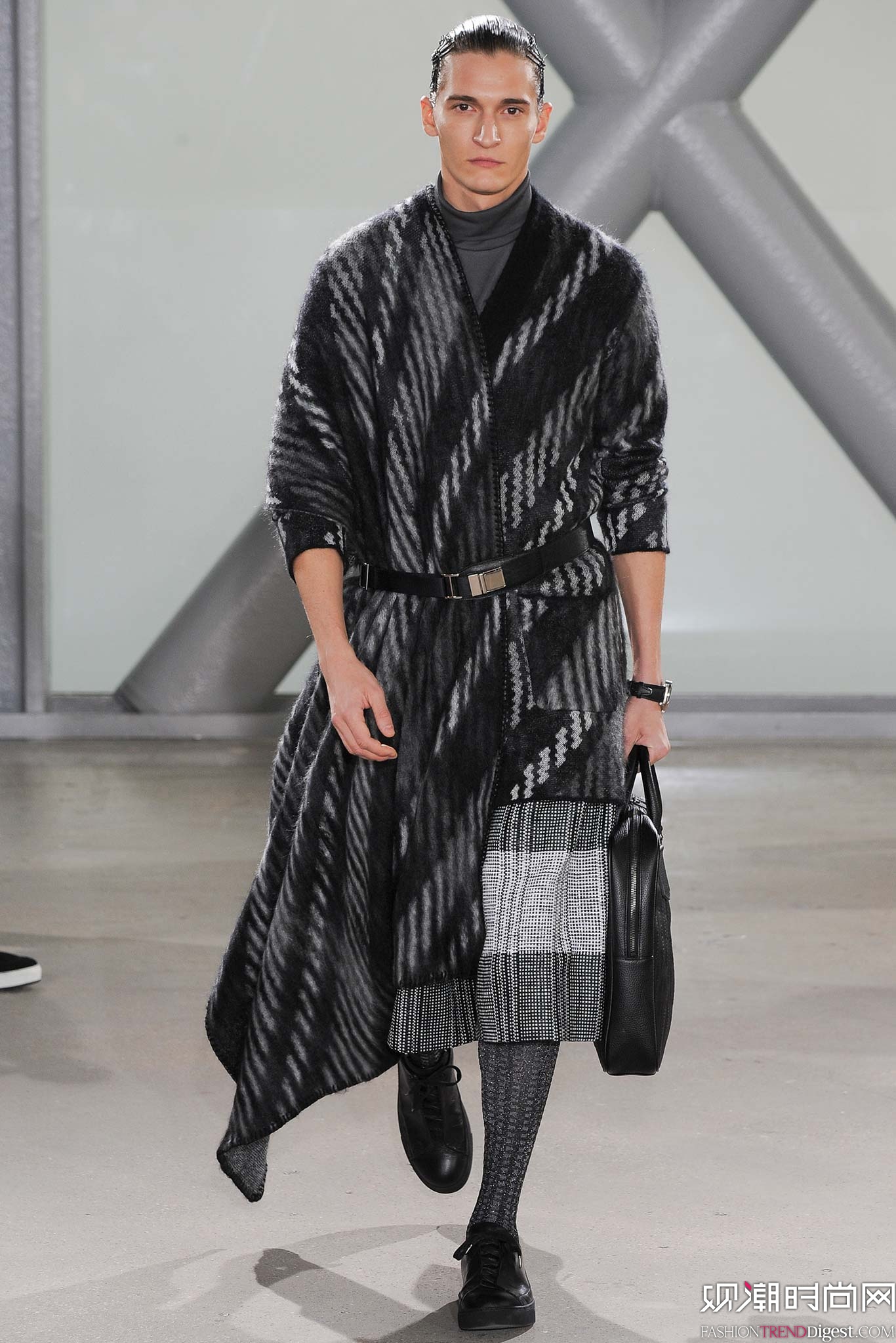 Issey Miyake 2015ﶬװϵиͼƬ