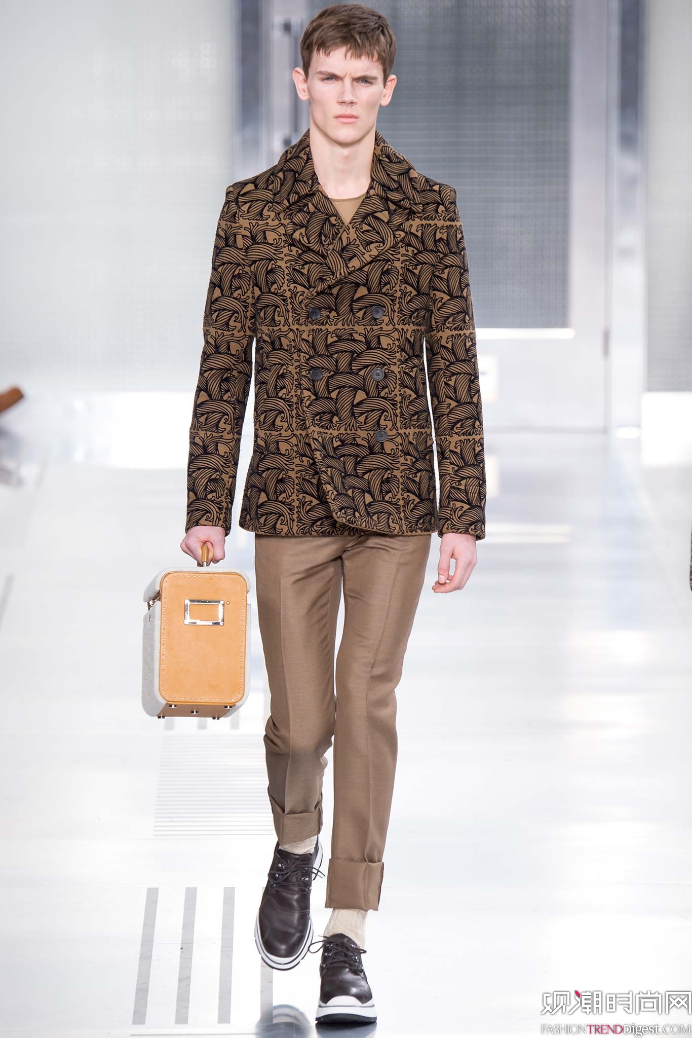 Louis Vuitton 2015ﶬװϵ㳡ͼƬ