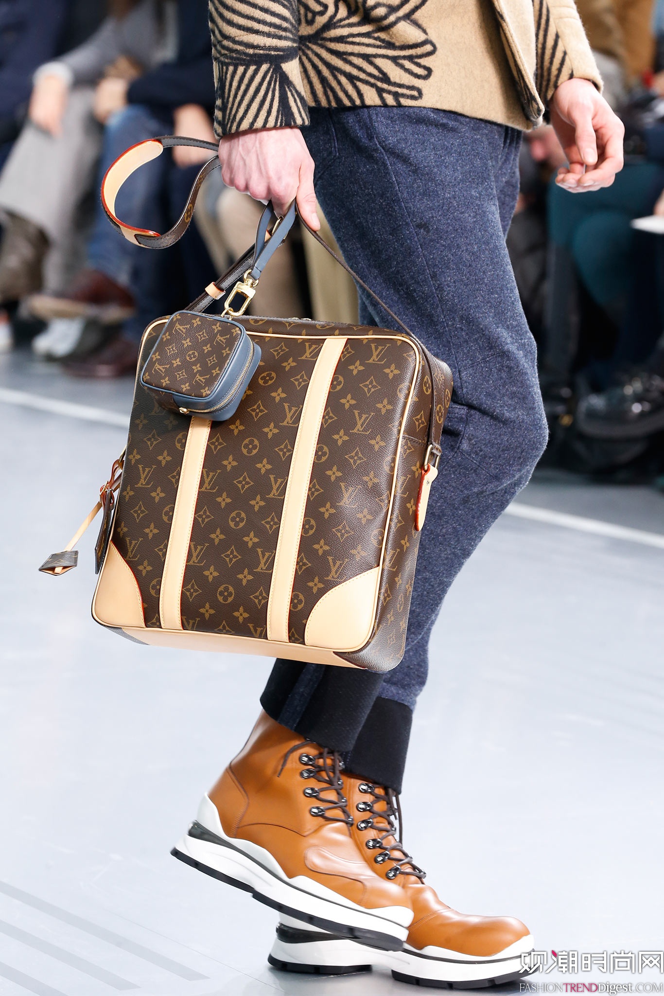 Louis Vuitton 2015ﶬbϵDƬ