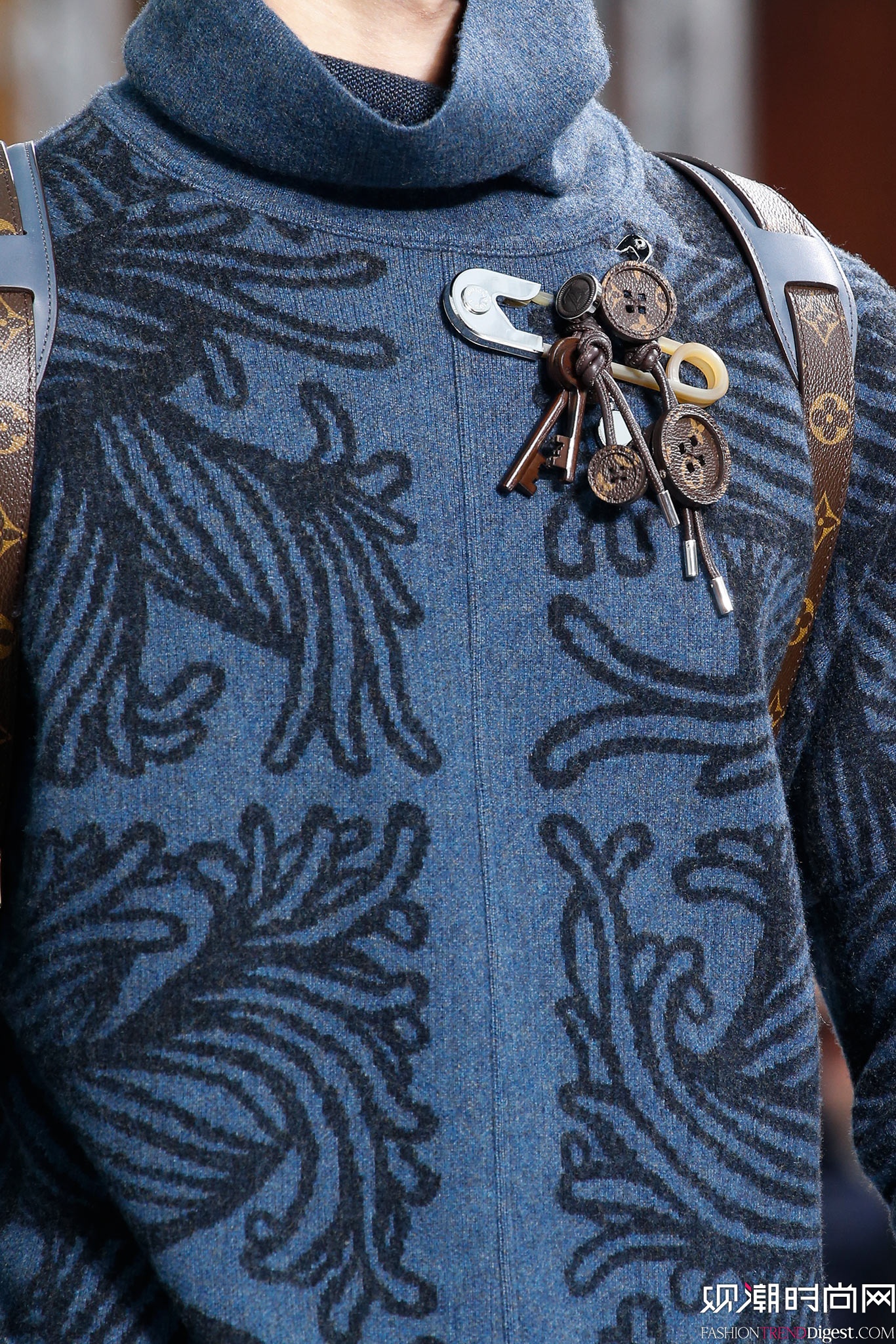 Louis Vuitton 2015ﶬbϵ(chng)DƬ