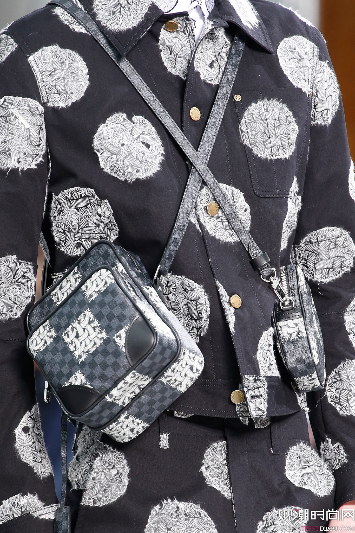 Louis Vuitton 2015ﶬbϵDƬ