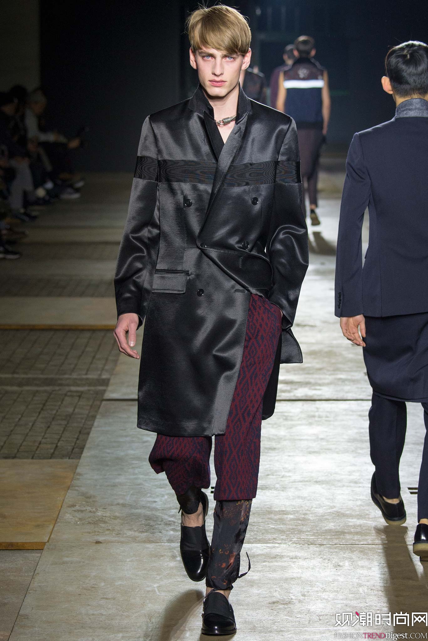 Dries Van Noten 2015ﶬװϵ㳡ͼƬ