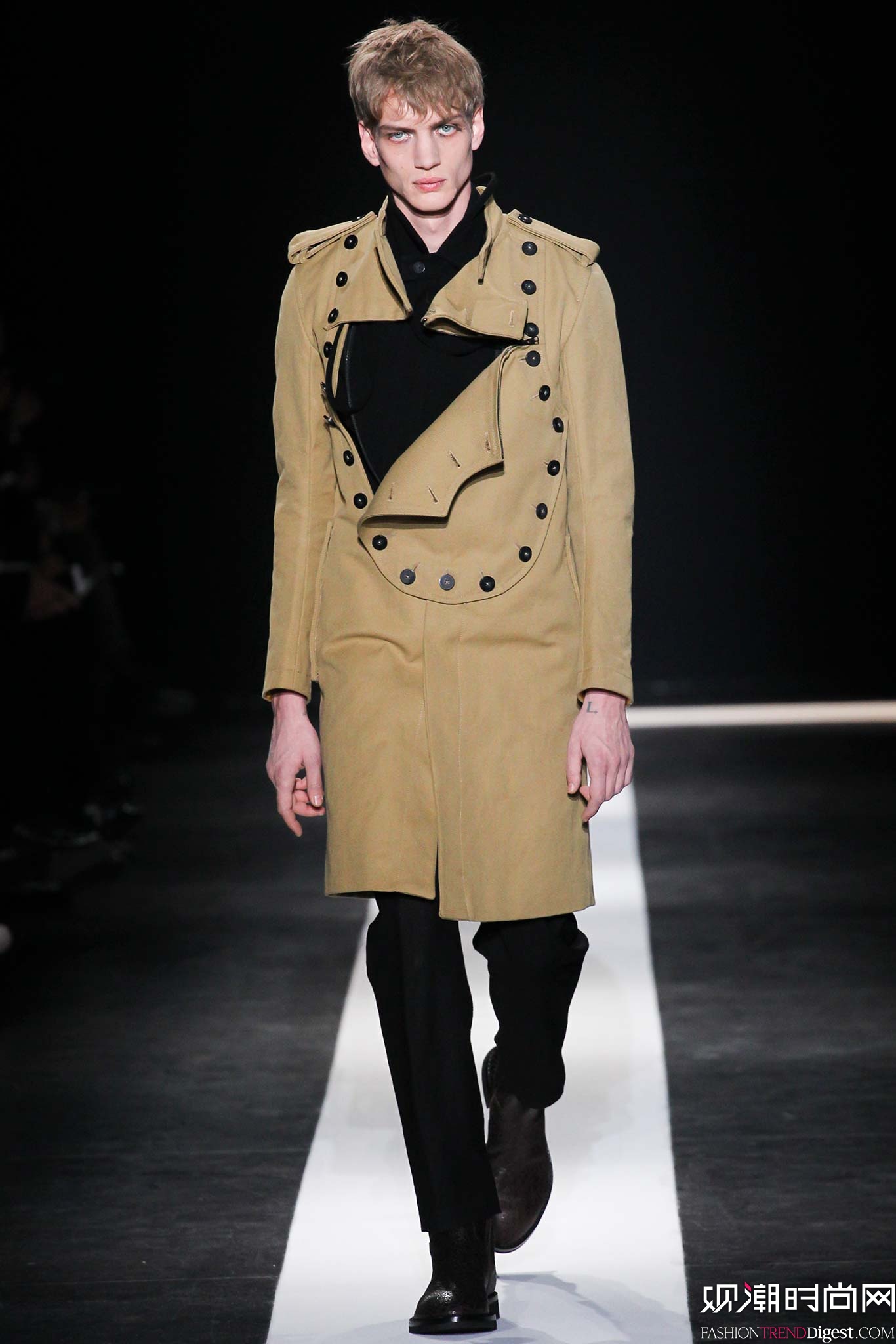 Ann Demeulemeester 2015ﶬװϵ㳡ͼƬ