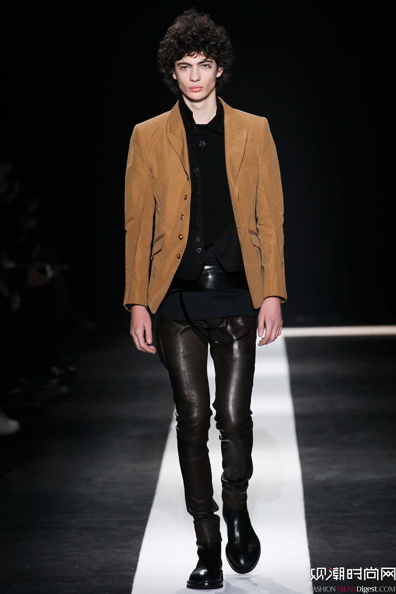 Ann Demeulemeester 2015ﶬװϵ㳡ͼƬ