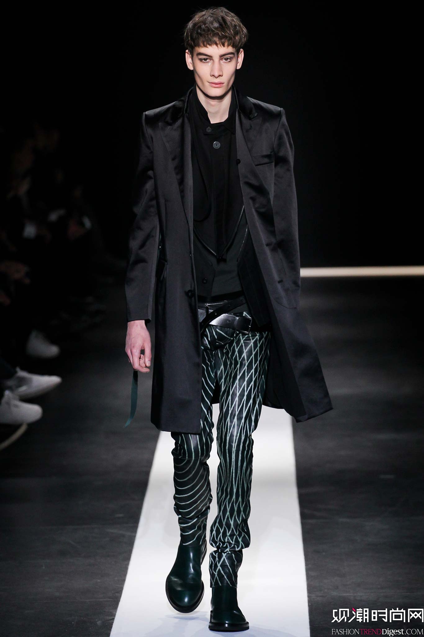 Ann Demeulemeester 2015ﶬװϵ㳡ͼƬ