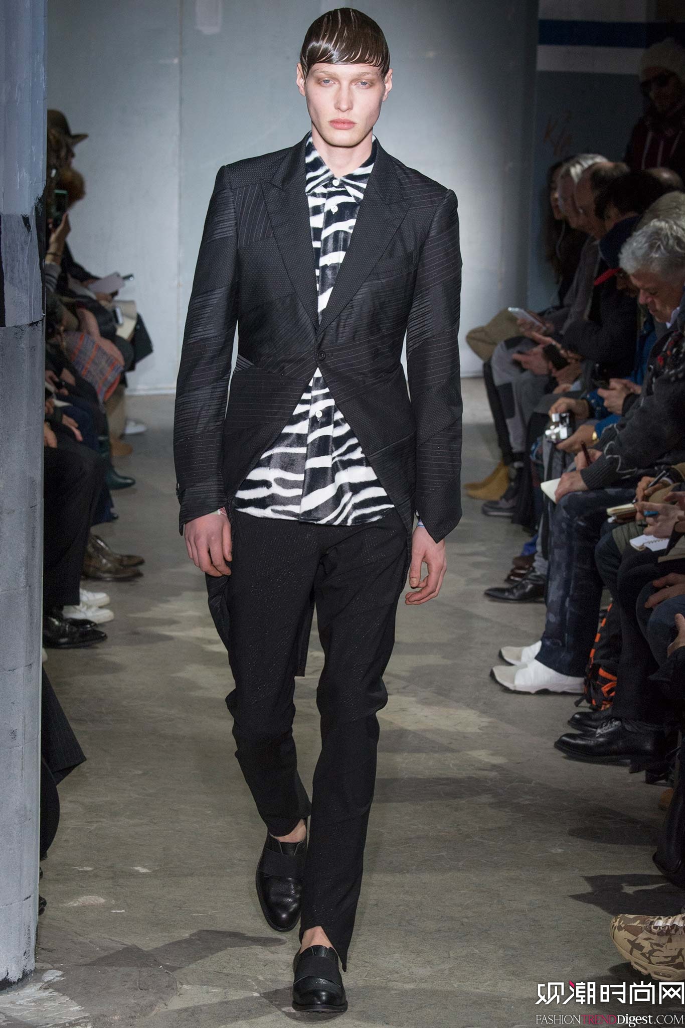 Comme Des Garçons 2015ﶬװ㳡ͼƬ