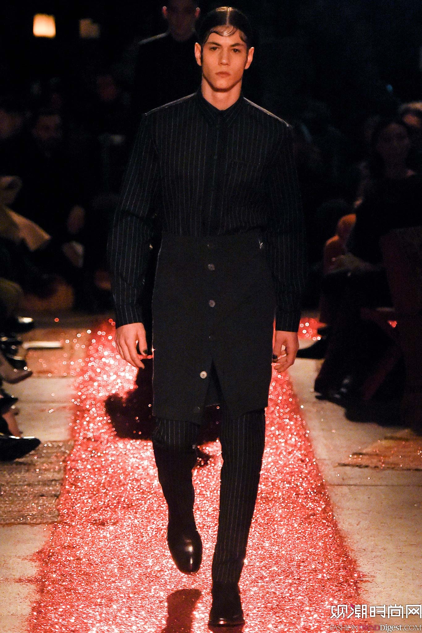 Givenchy 2015ﶬװϵ㳡ͼƬ