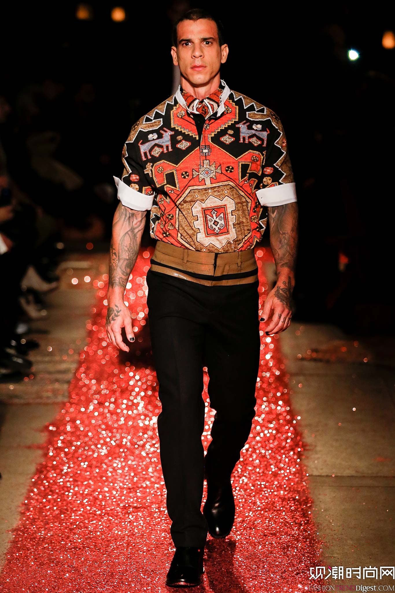 Givenchy 2015ﶬװϵ㳡ͼƬ