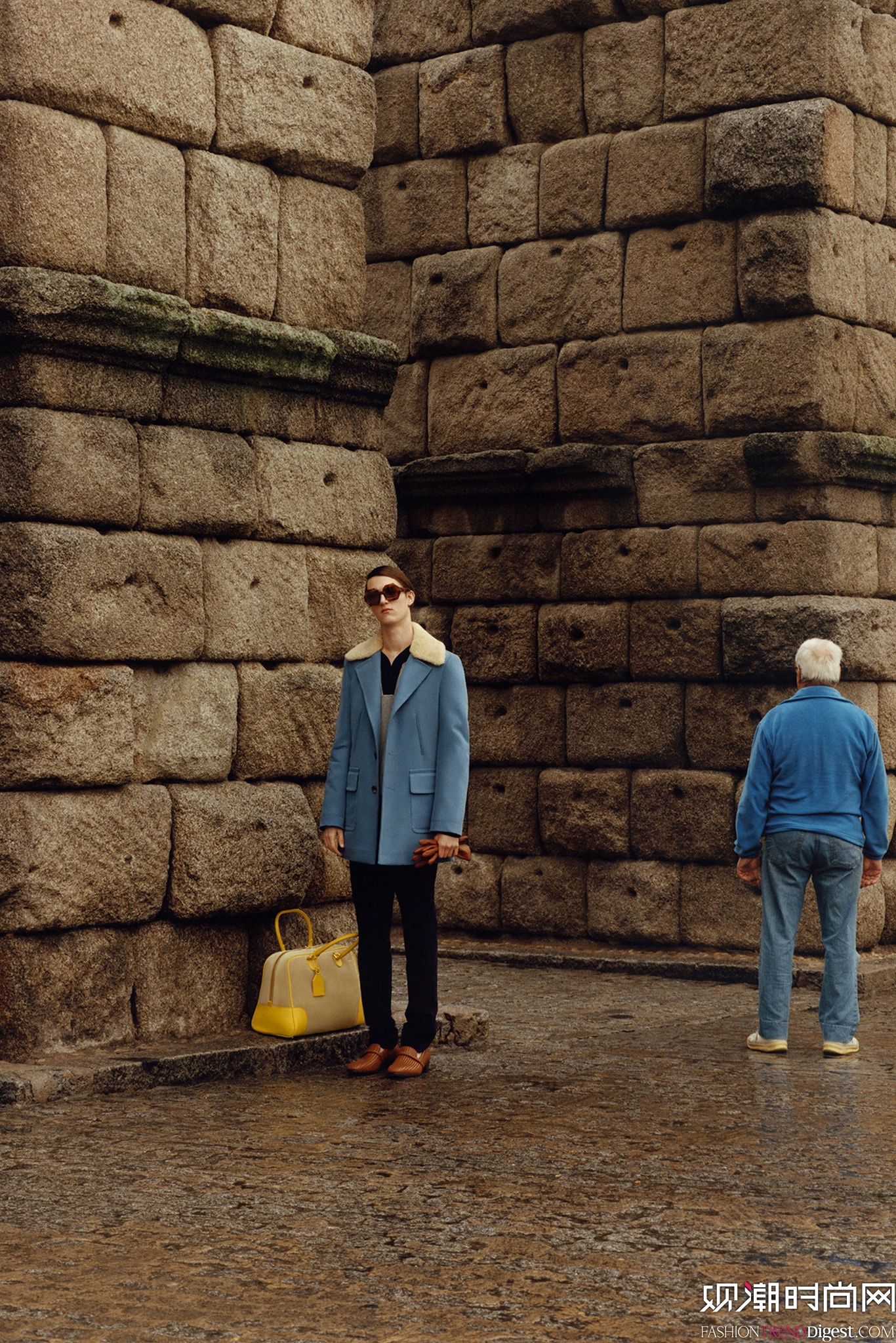 Loewe 2015ﶬbϵDƬ