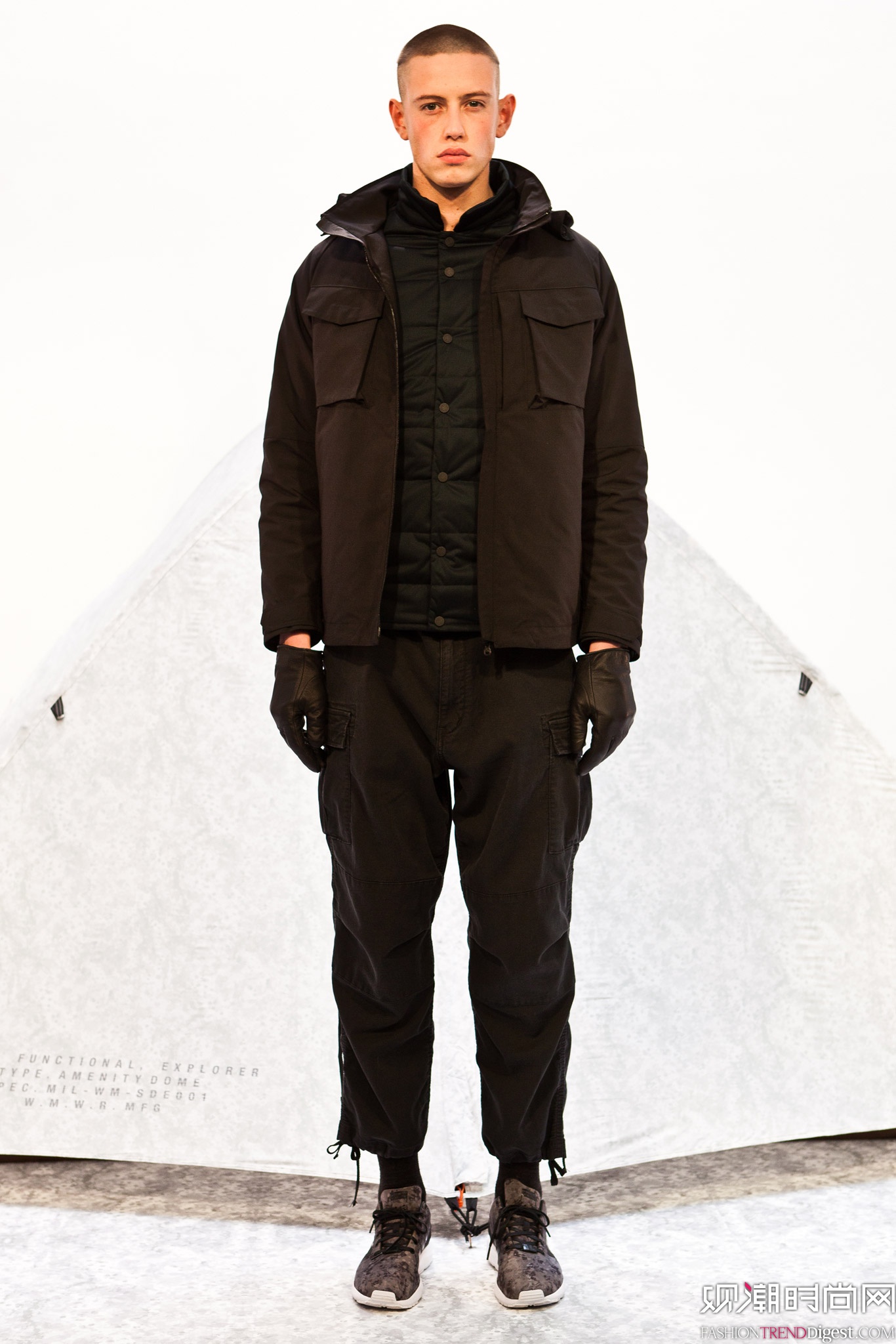 White Mountaineering 2015ﶬbϵ(chng)DƬ