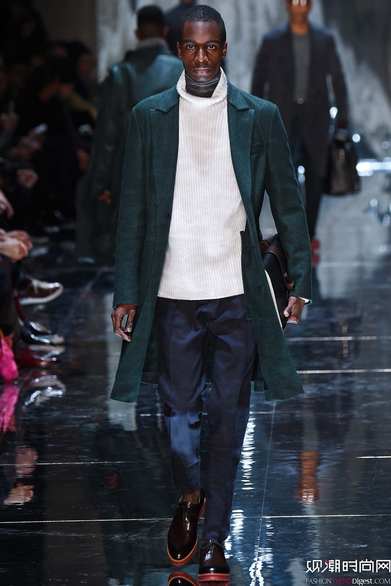 Berluti 2015ﶬbϵDƬ