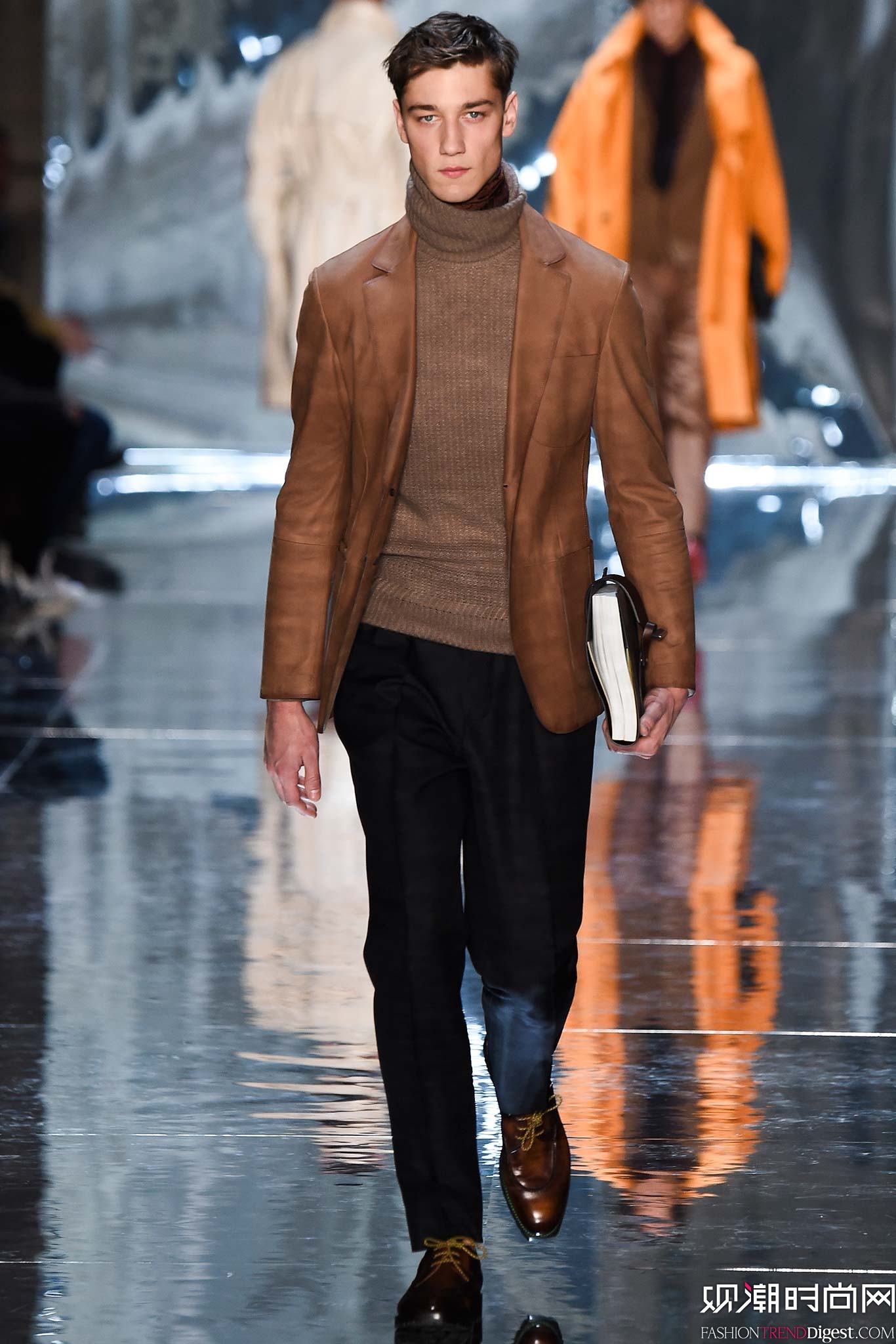 Berluti 2015ﶬbϵDƬ