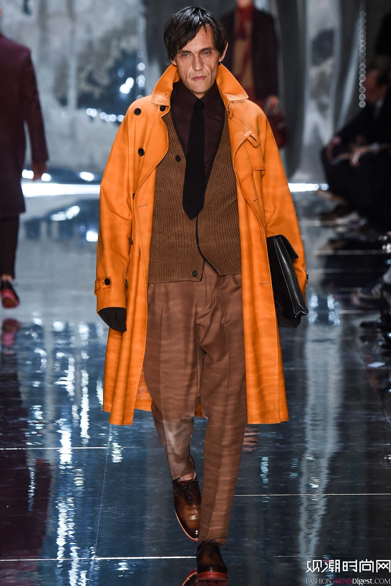 Berluti 2015ﶬbϵDƬ