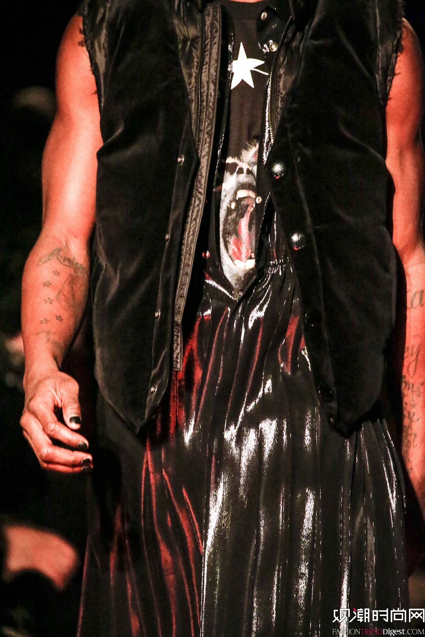 Givenchy 2015ﶬװϵ㳡ͼƬ