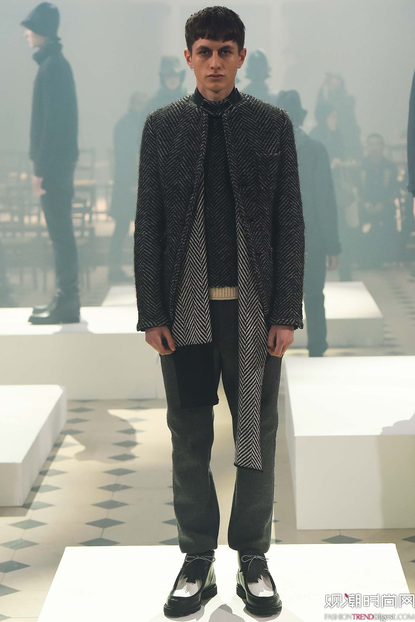 Sacai 2015ﶬװϵ㳡ͼƬ