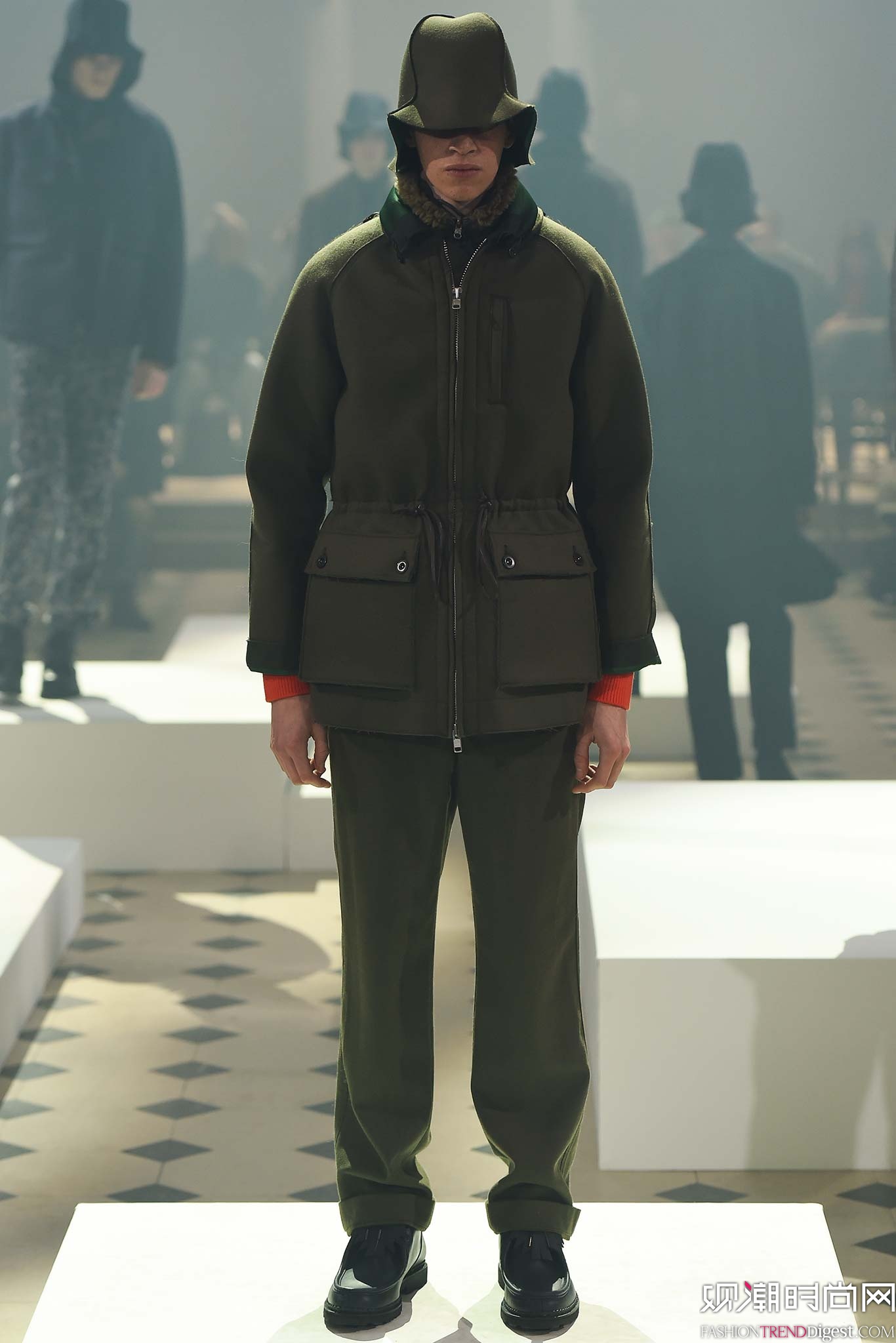 Sacai 2015ﶬװϵ㳡ͼƬ