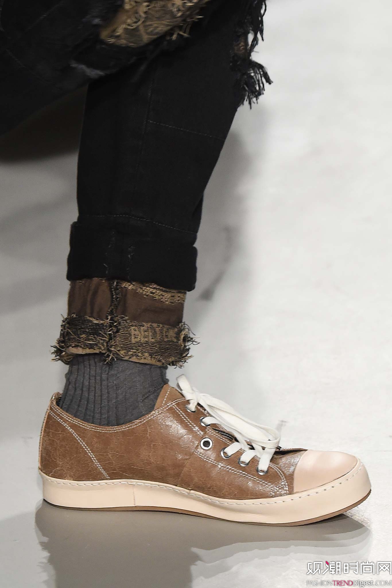 Miharayasuhiro 2015�ﶬ��װϵ���㳡����ͼƬ