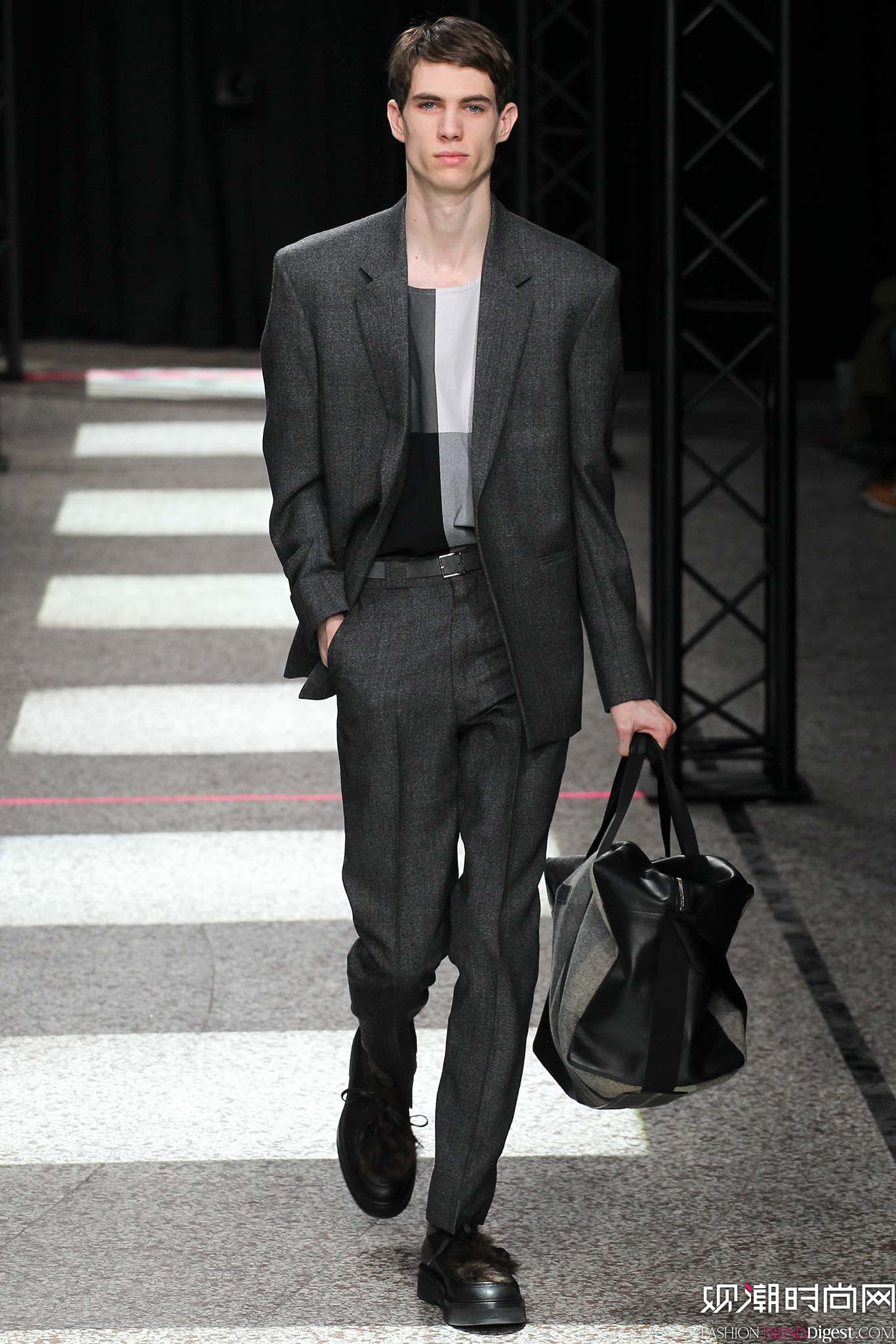 Paul Smith 2015ﶬװϵ㳡ͼƬ