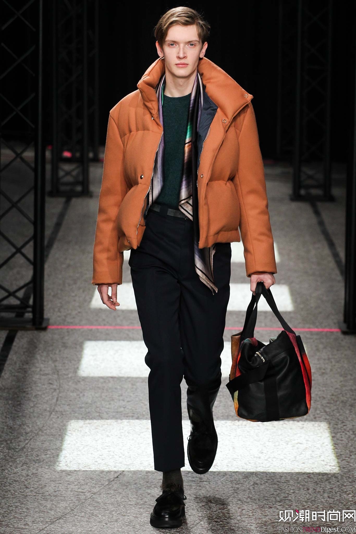 Paul Smith 2015ﶬװϵ㳡ͼƬ