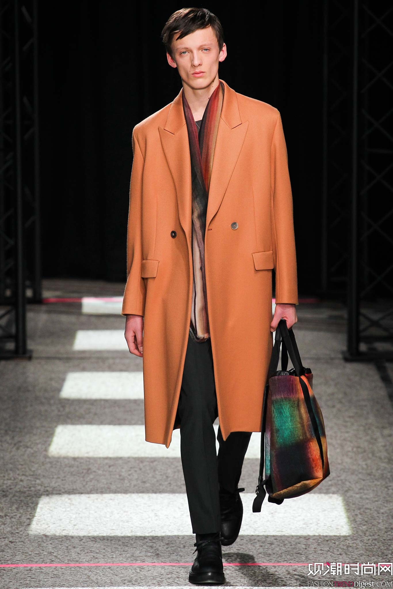 Paul Smith 2015ﶬװϵ㳡ͼƬ