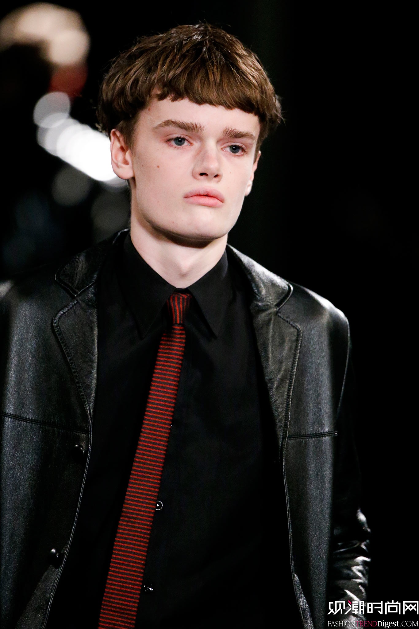 Saint Laurent 2015�ﶬ��װϵ���㳡����ͼƬ