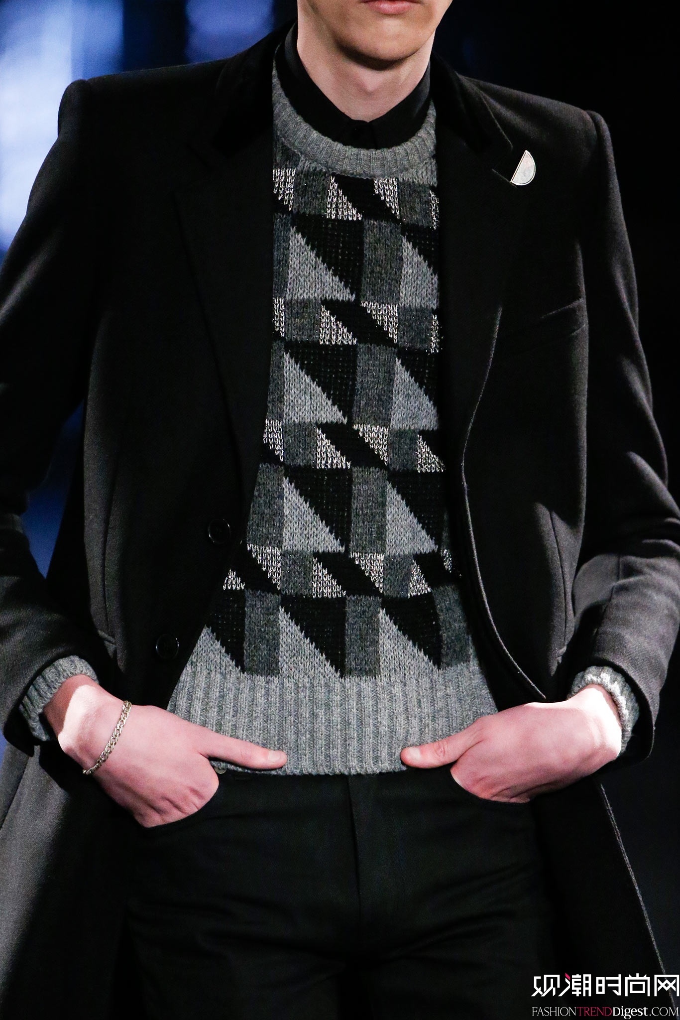 Saint Laurent 2015�ﶬ��װϵ���㳡����ͼƬ
