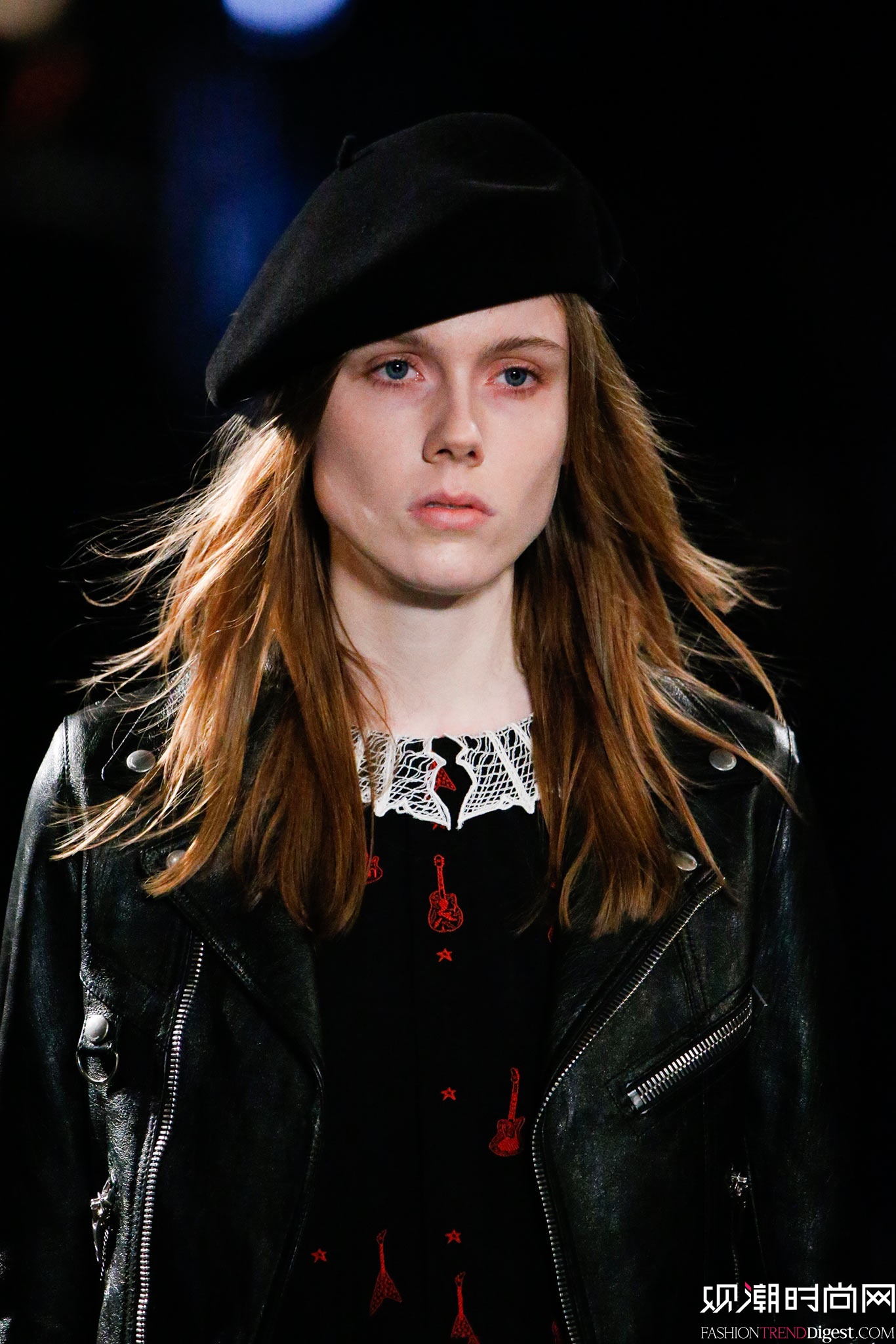 Saint Laurent 2015�ﶬ��װϵ���㳡����ͼƬ