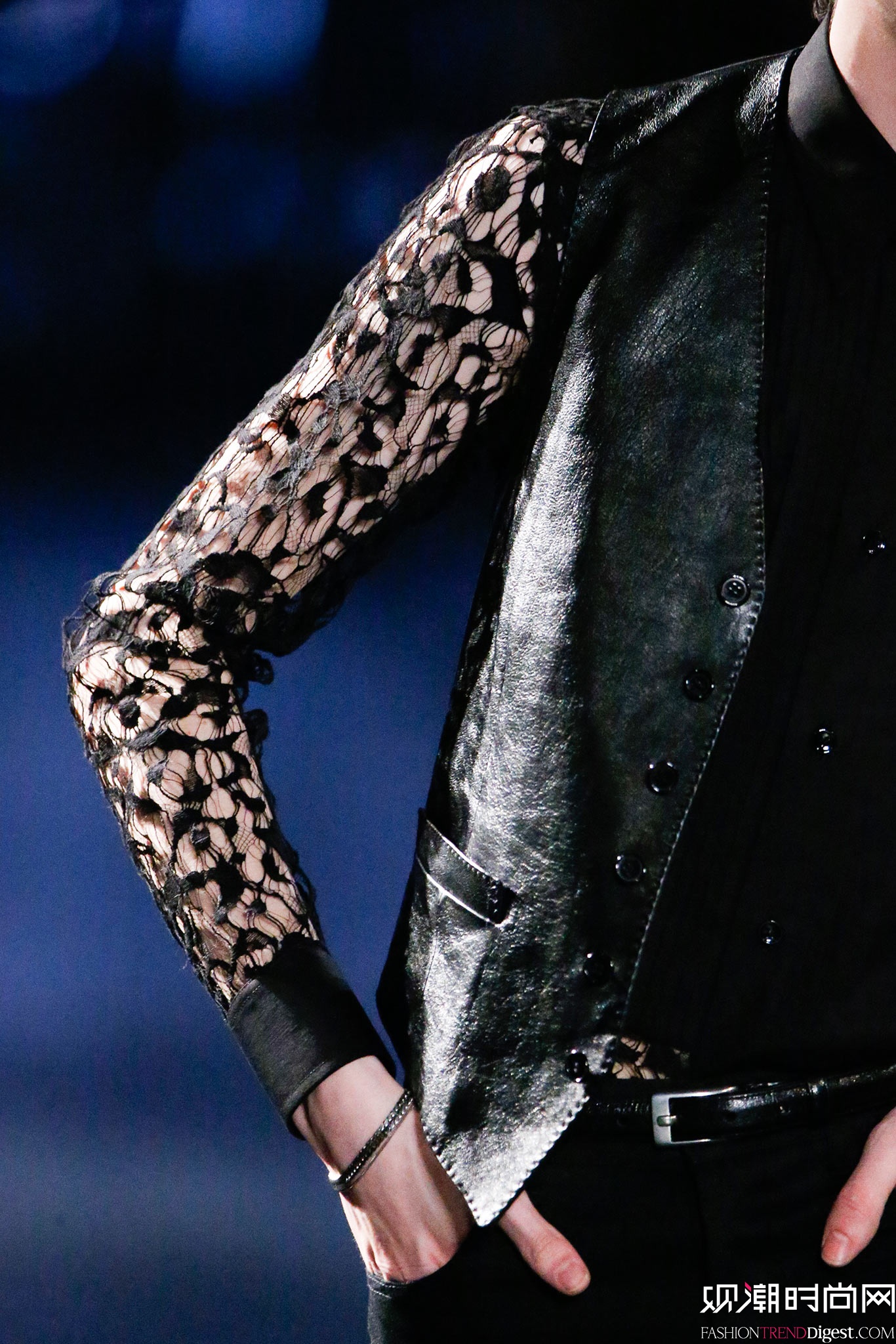 Saint Laurent 2015�ﶬ��װϵ���㳡����ͼƬ