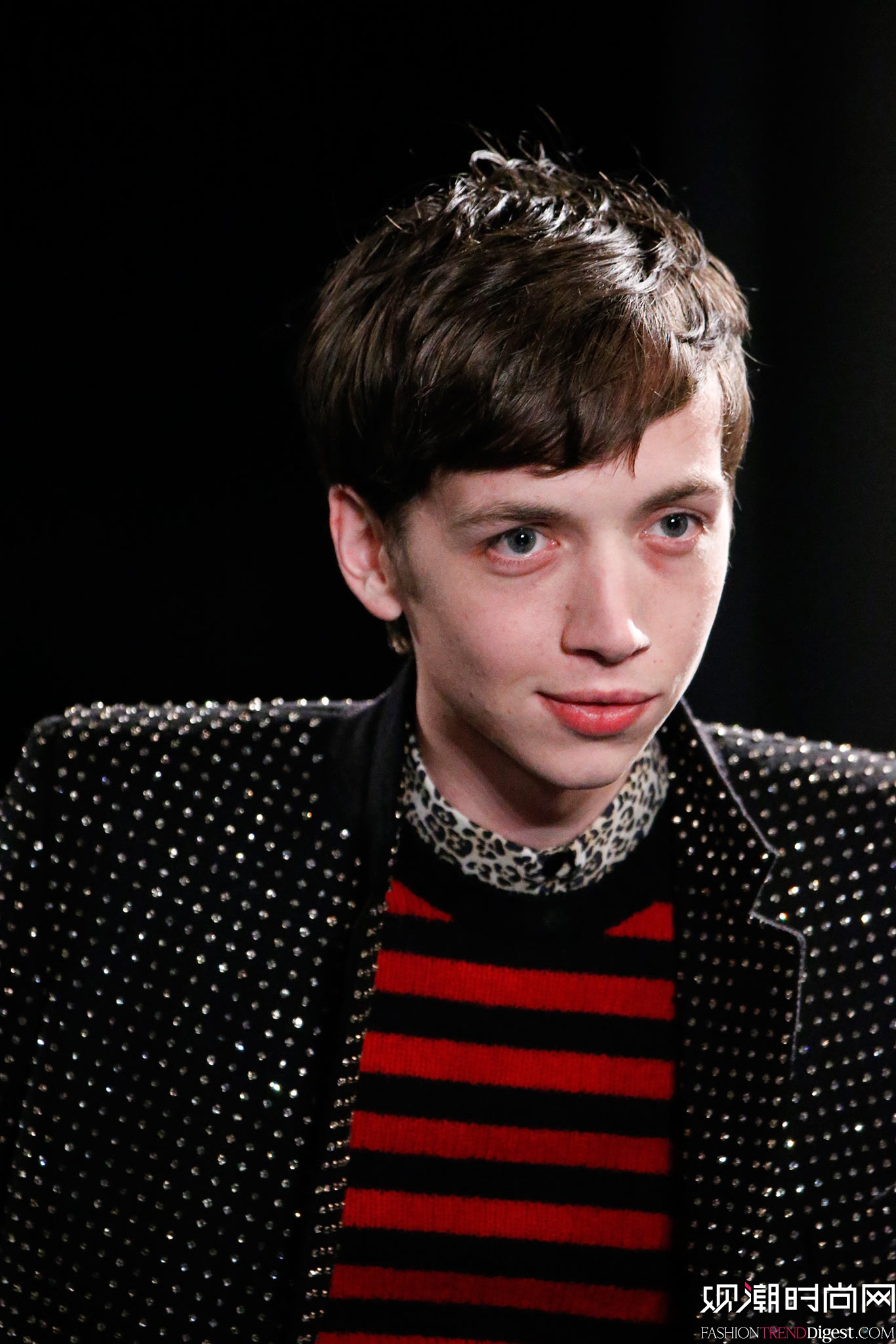 Saint Laurent 2015�ﶬ��װϵ���㳡����ͼƬ