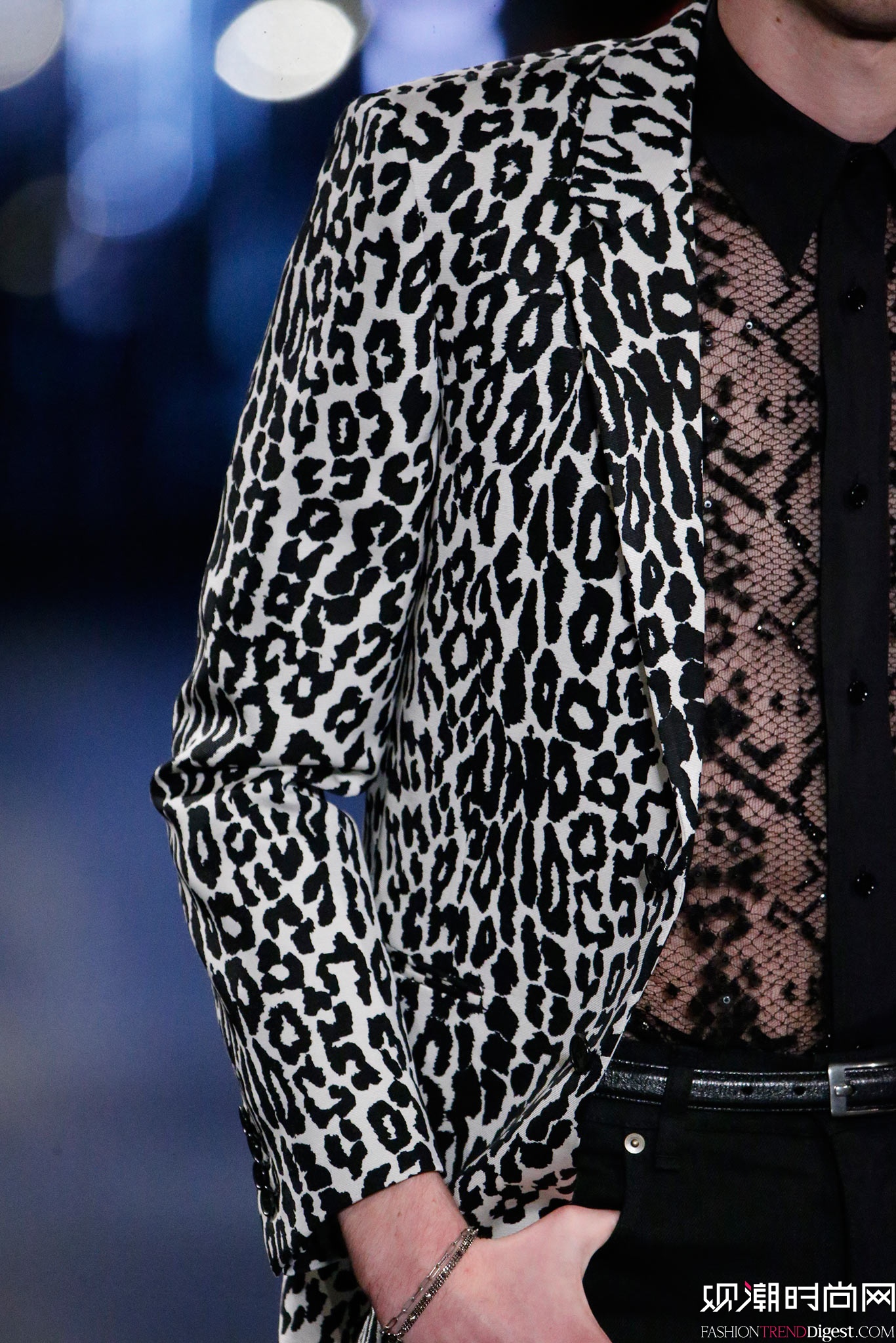 Saint Laurent 2015�ﶬ��װϵ���㳡����ͼƬ