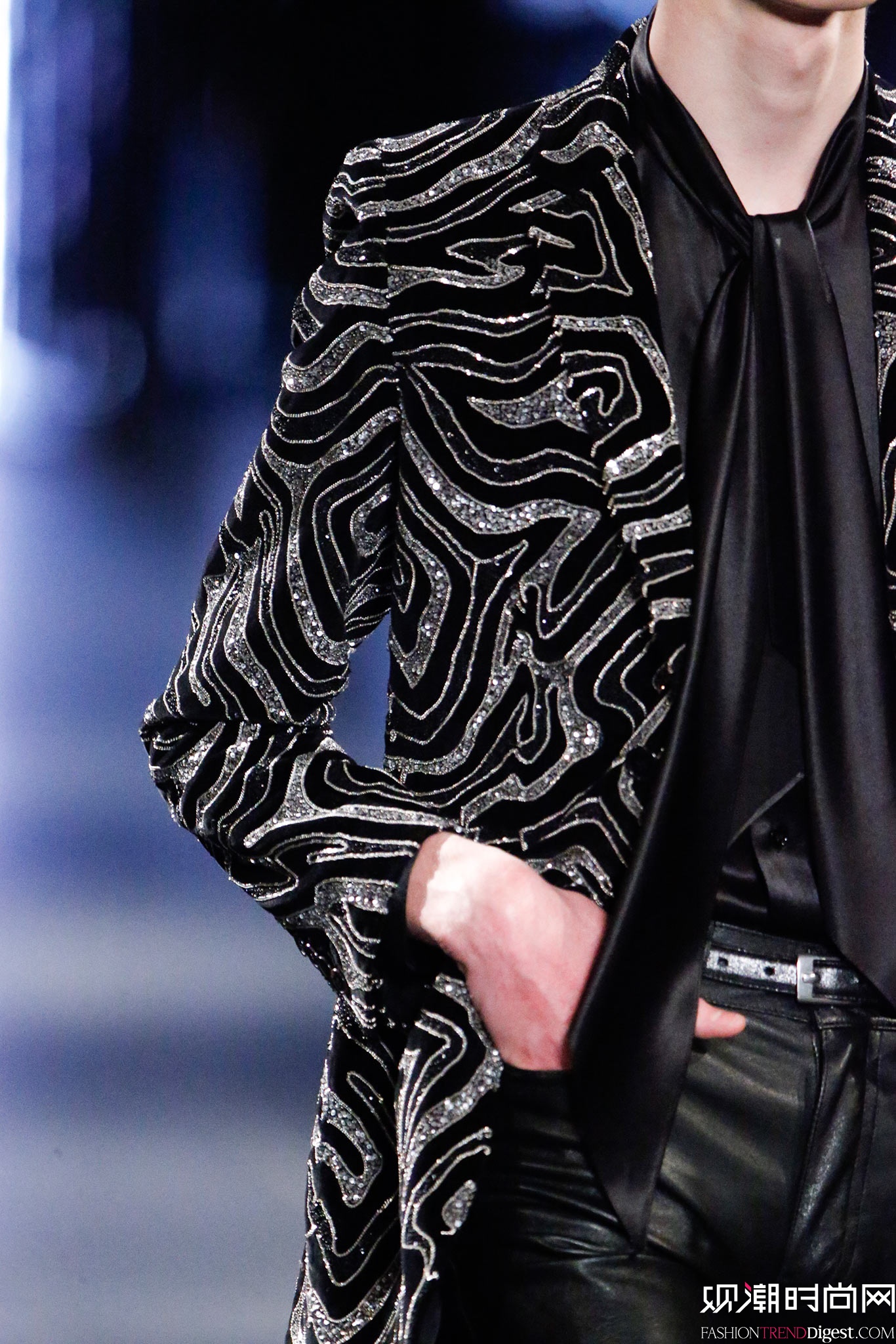 Saint Laurent 2015�ﶬ��װϵ���㳡����ͼƬ