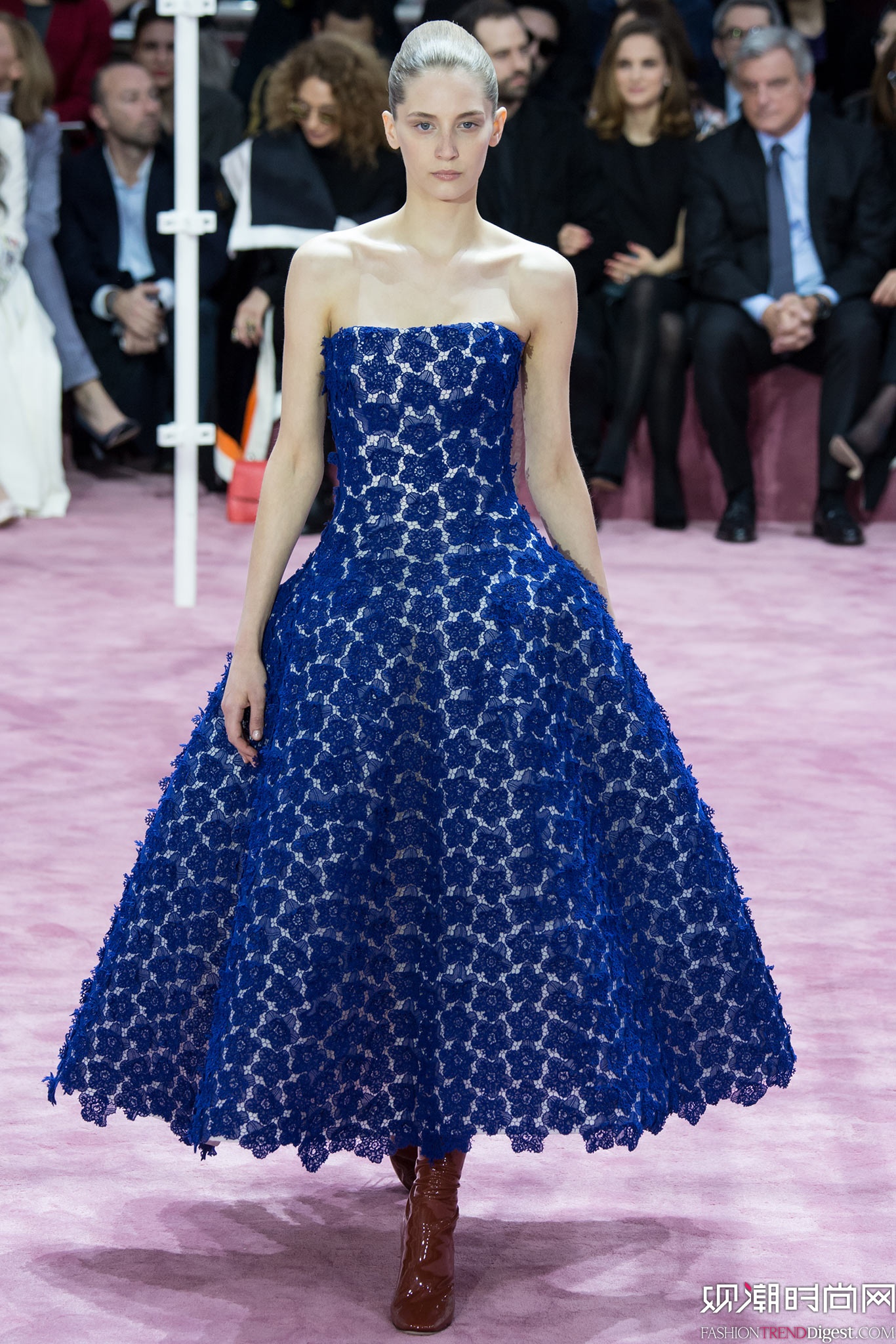 Christian Dior 2015ĸ߶ϵ㳡ͼƬ