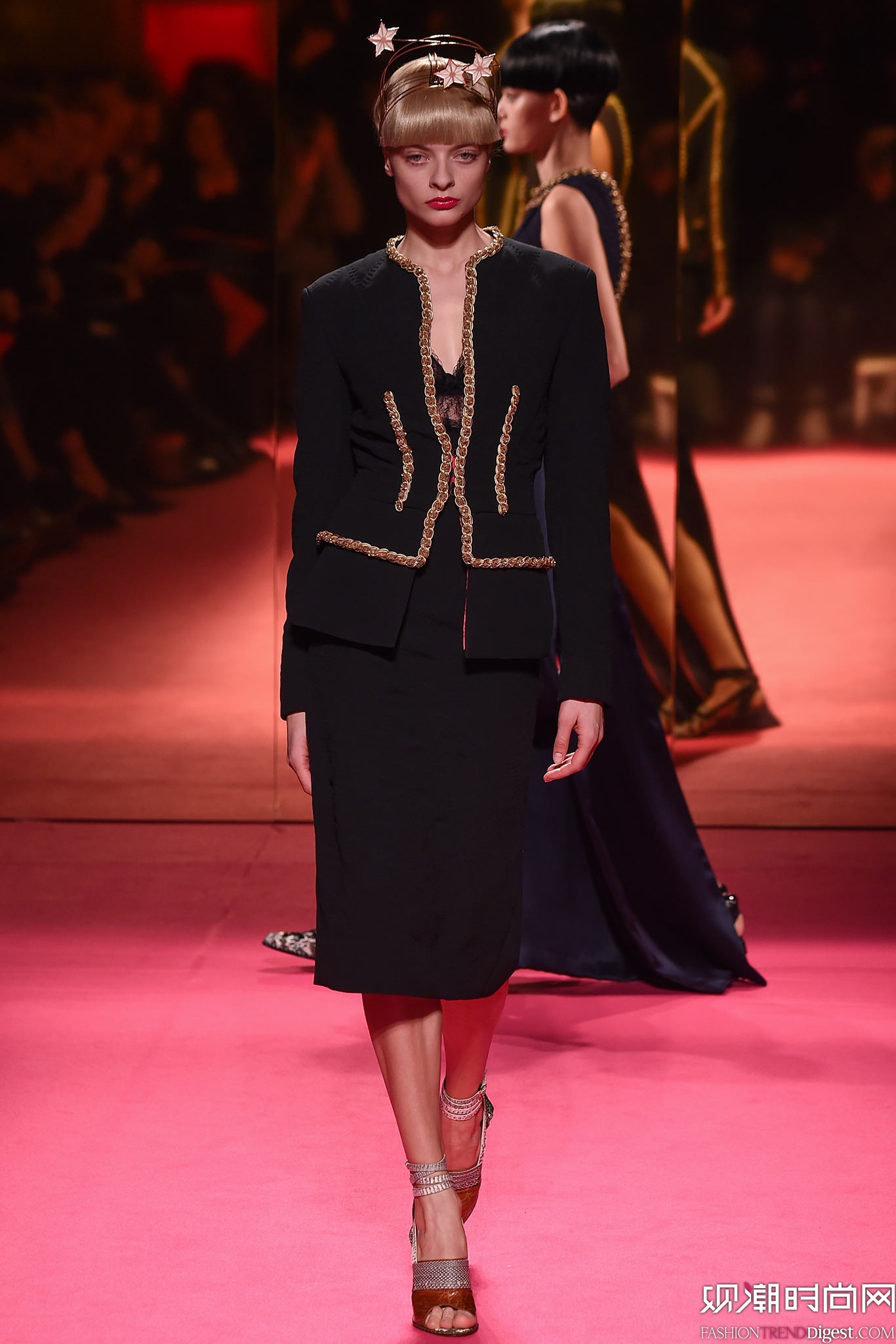 Schiaparelli 2015ĸ߶ϵ㳡ͼƬ