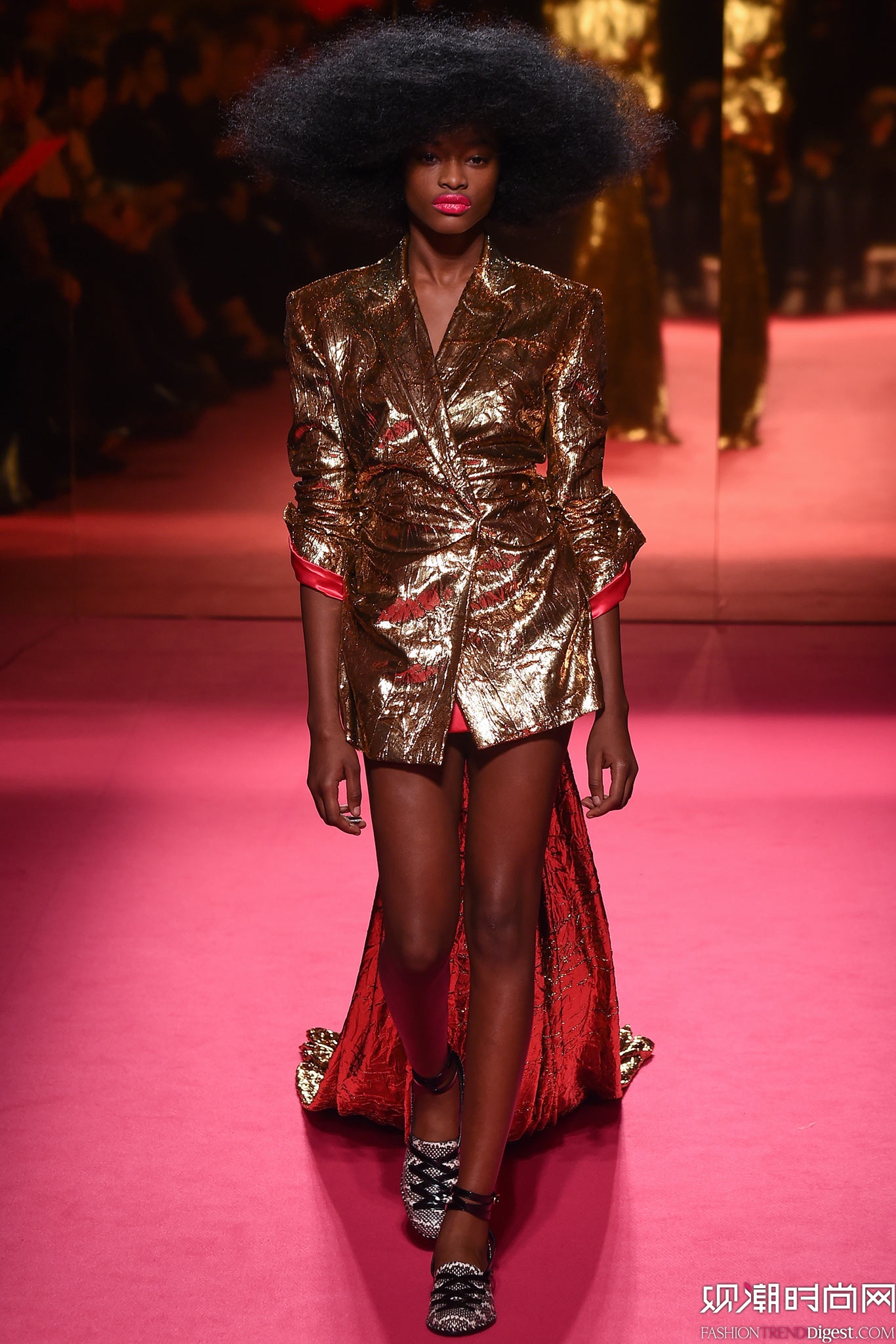 Schiaparelli 2015ĸ߶ϵ㳡ͼƬ