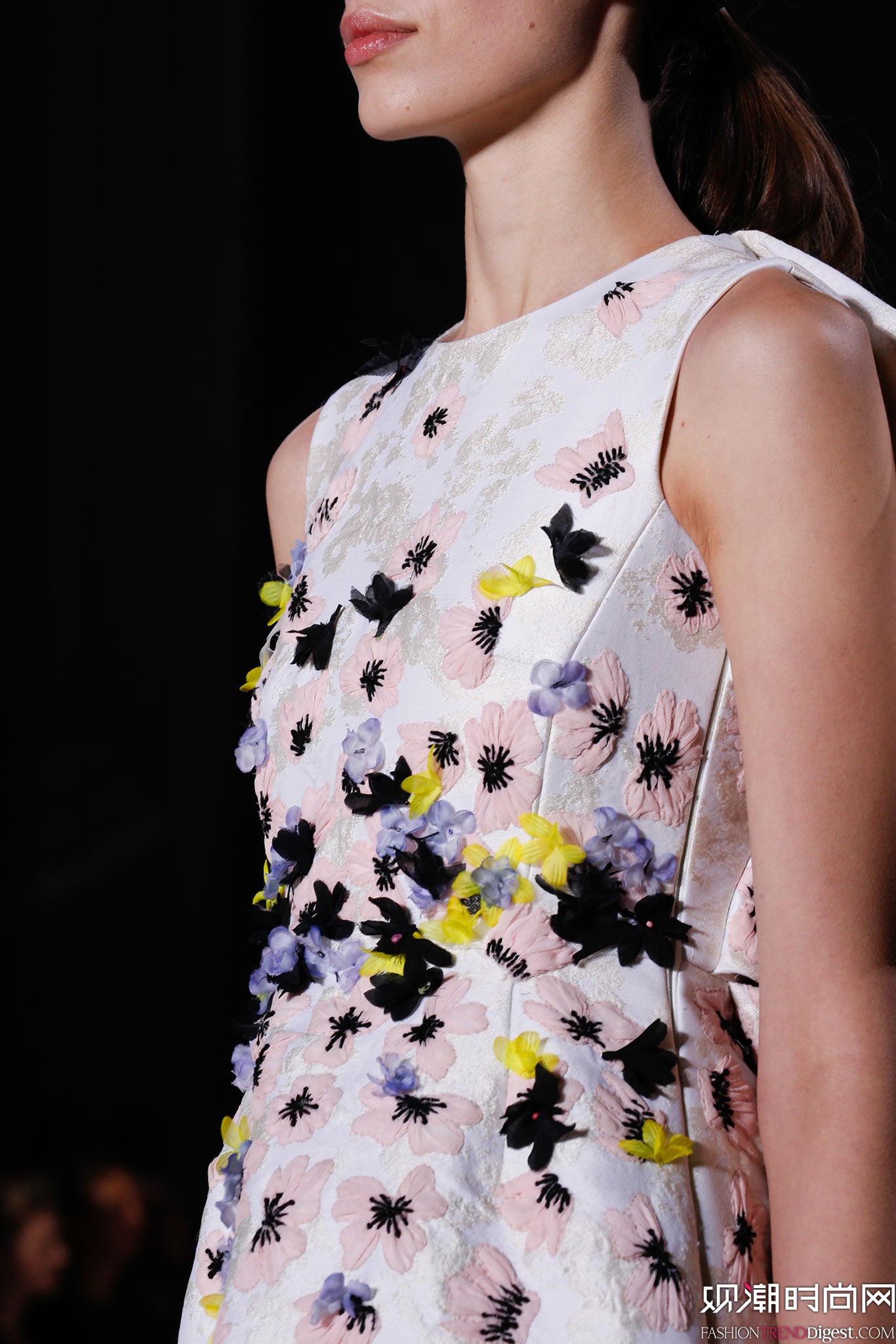 Giambattista Valli 2015ĸ߶ϵ㳡ͼƬ