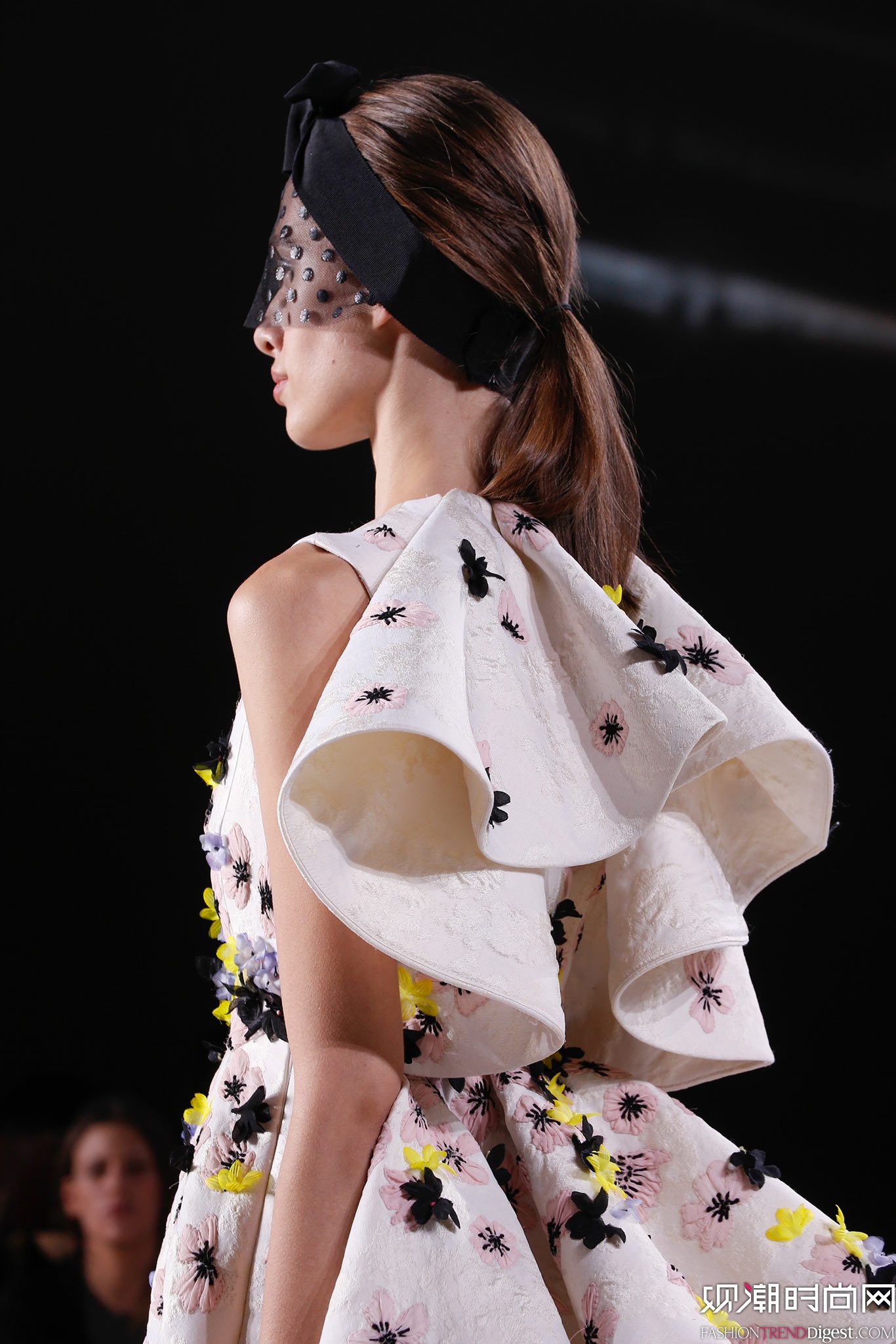 Giambattista Valli 2015ĸ߶ϵ㳡ͼƬ