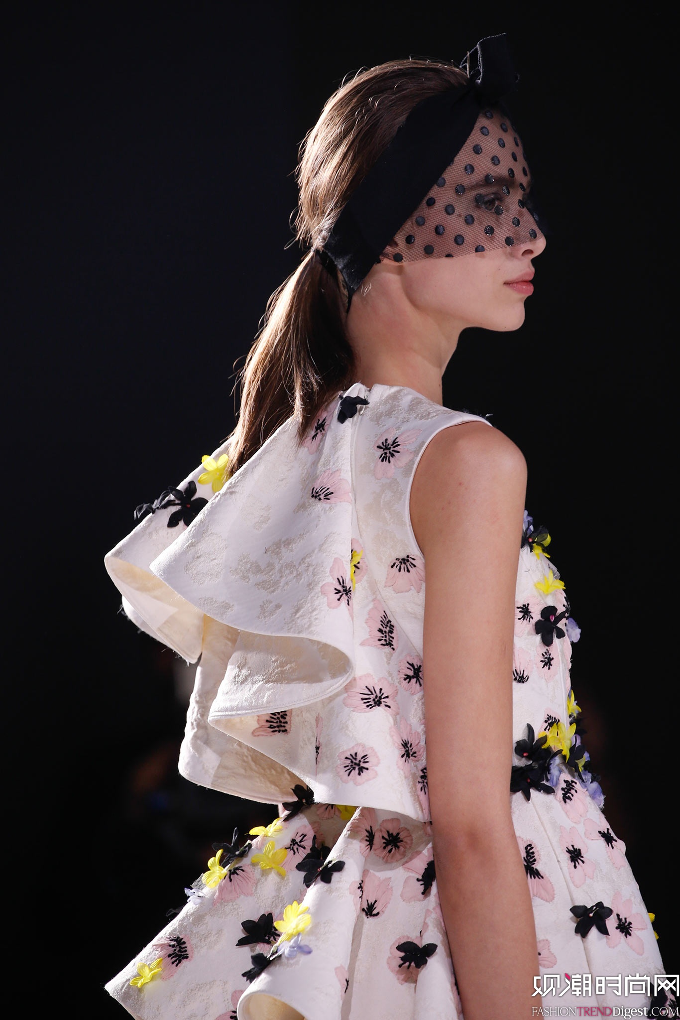 Giambattista Valli 2015ĸ߶ϵ㳡ͼƬ