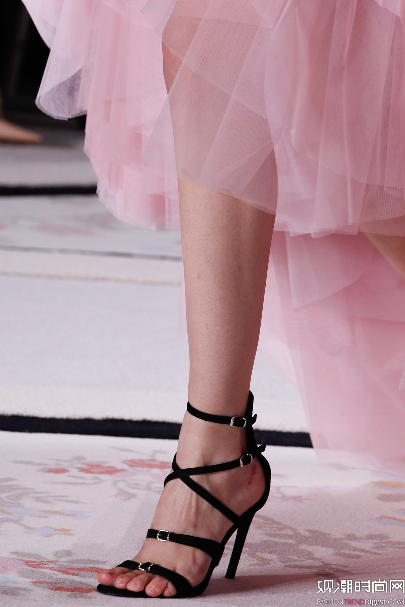 Giambattista Valli 2015ĸ߶ϵ㳡ͼƬ