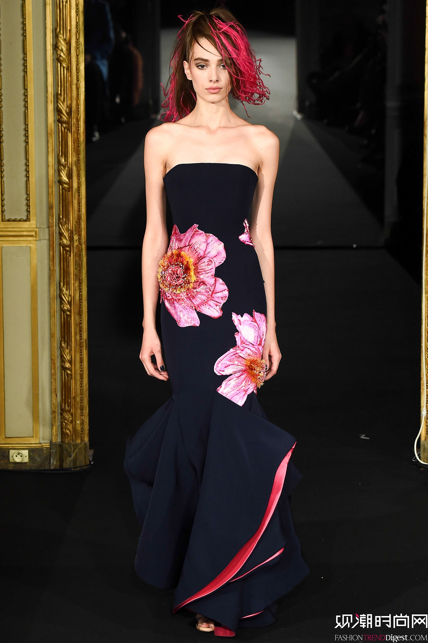 Alexis Mabille 2015ĸ߶ϵ㳡ͼƬ