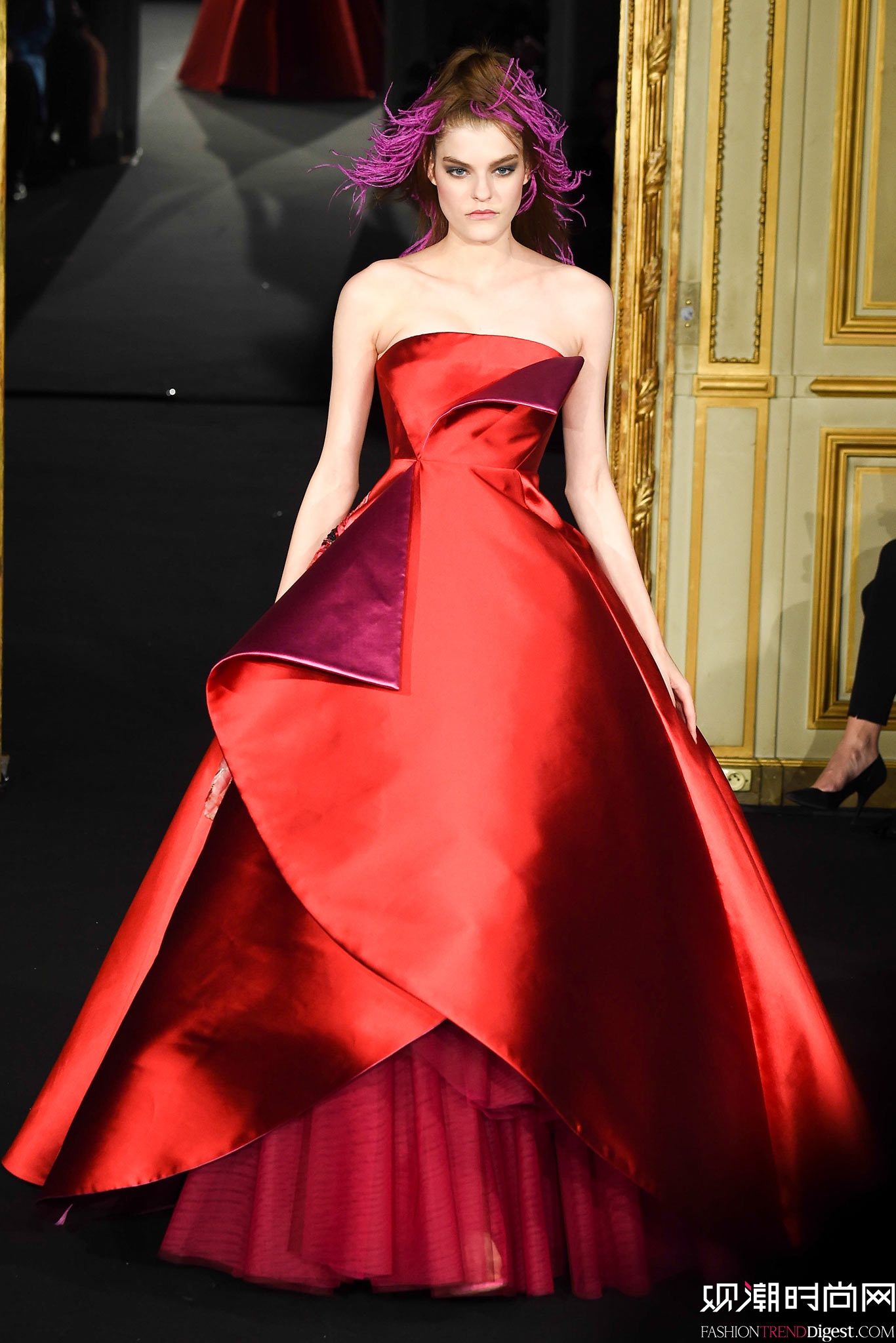 Alexis Mabille 2015ĸ߶ϵ㳡ͼƬ