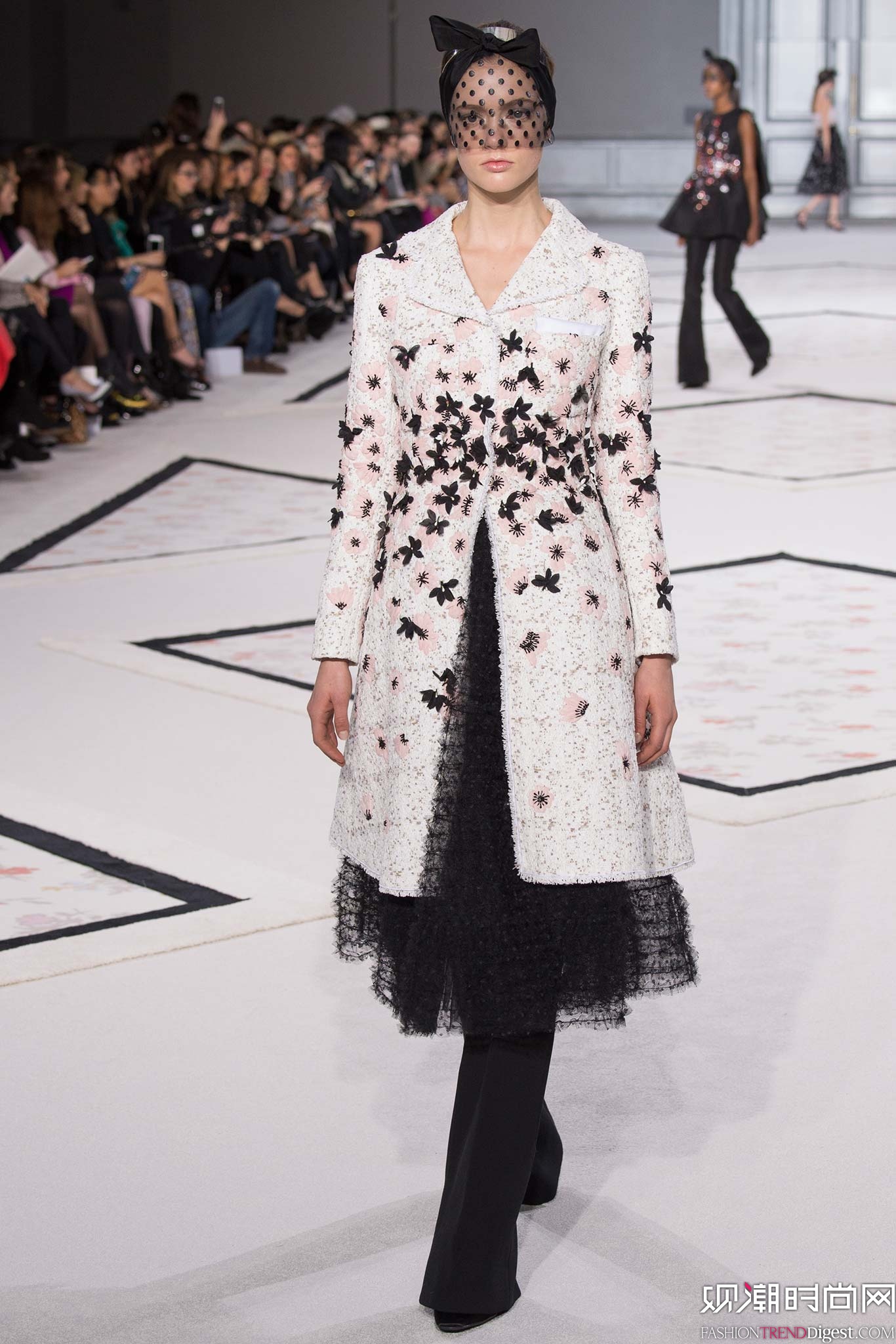 Giambattista Valli 2015ĸ߶ϵ㳡ͼƬ